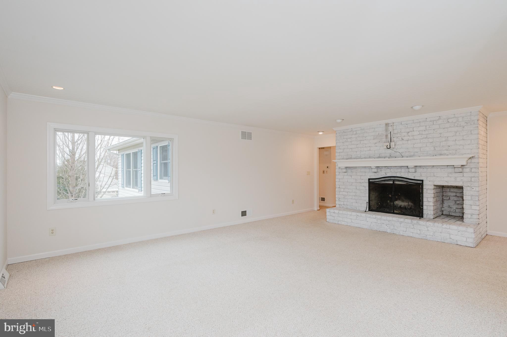 CROSS COUNTRY ESTATES - Residential