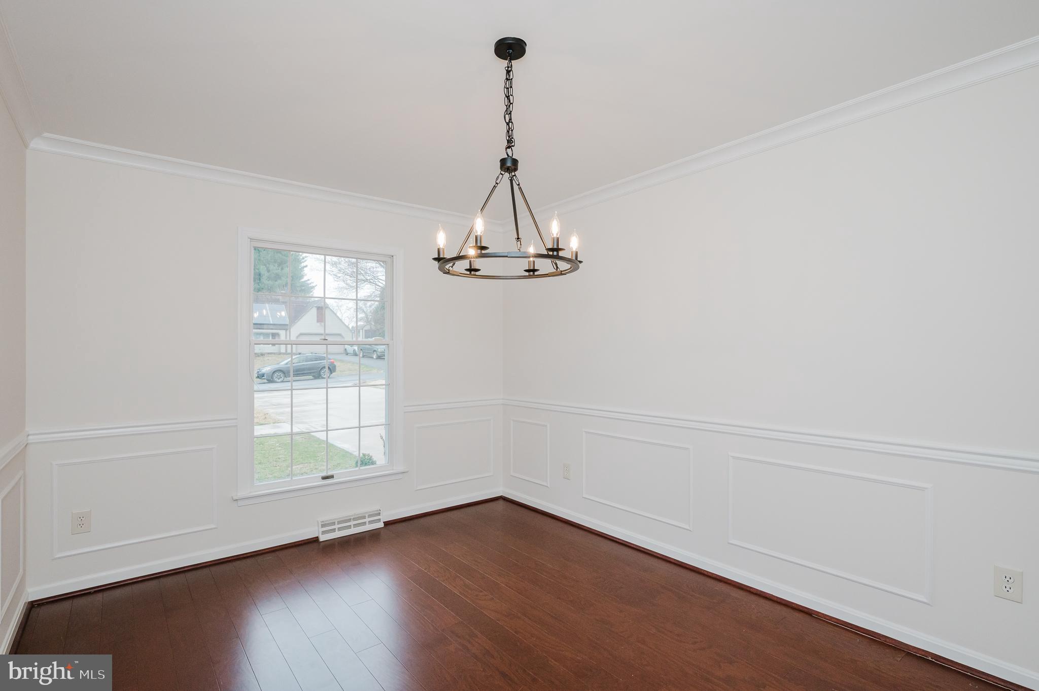 CROSS COUNTRY ESTATES - Residential