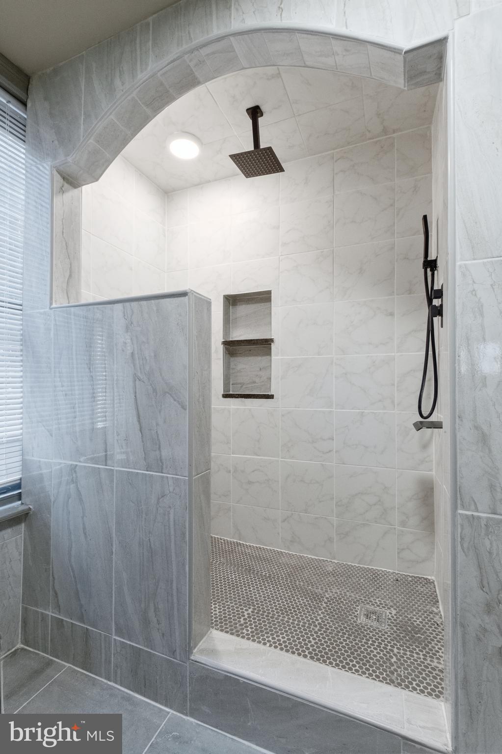 MILL CREEK - Residential