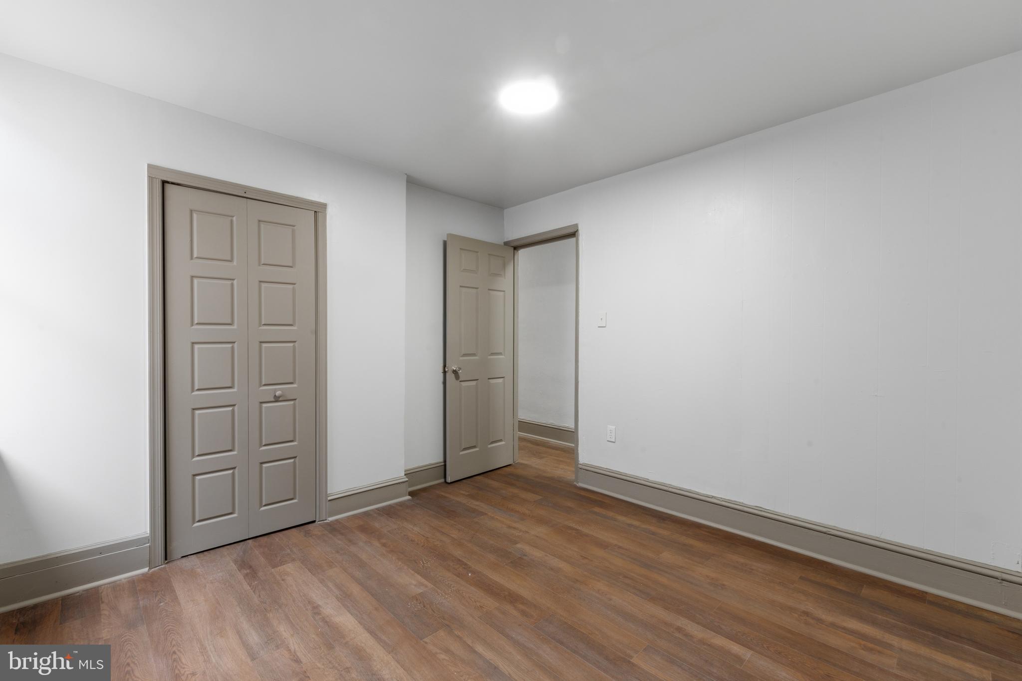 MILL CREEK - Residential