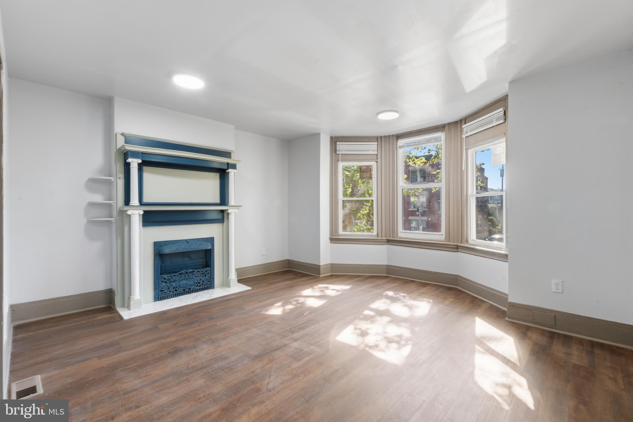 MILL CREEK - Residential