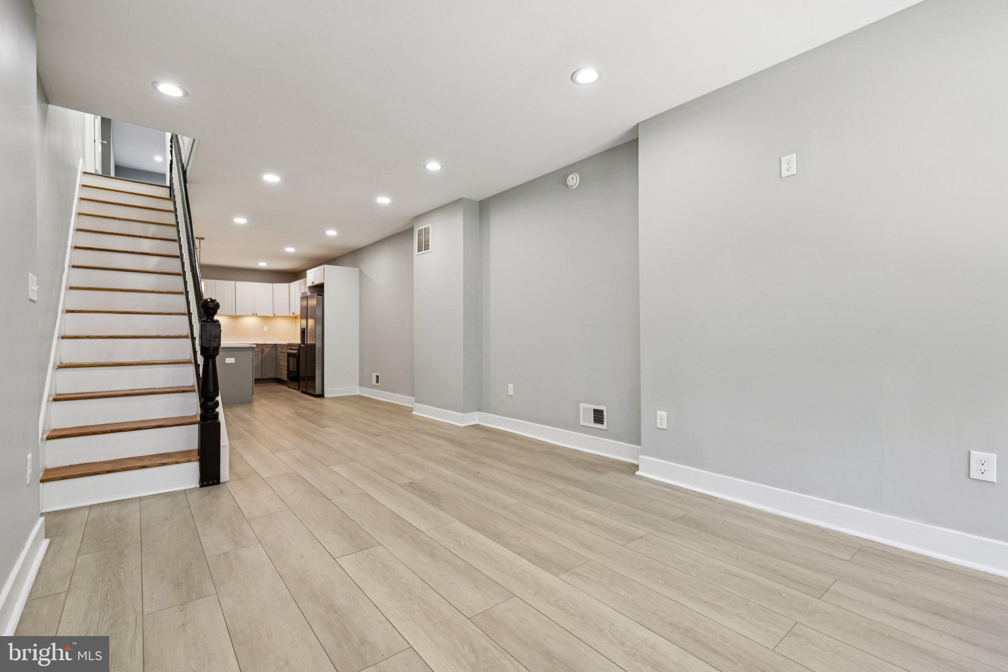 260 S HIGHLAND AVENUE