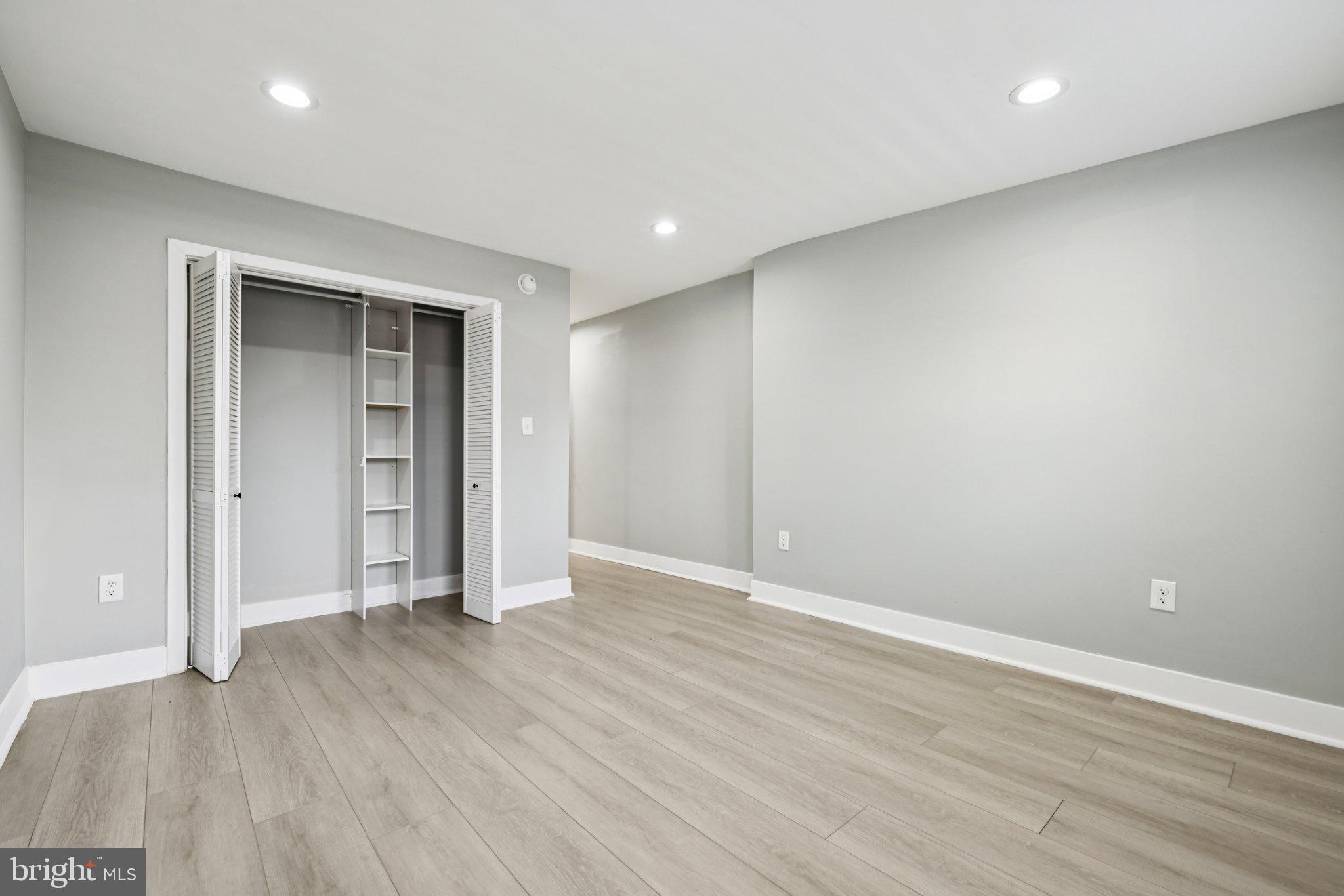 HIGHLANDTOWN - Residential