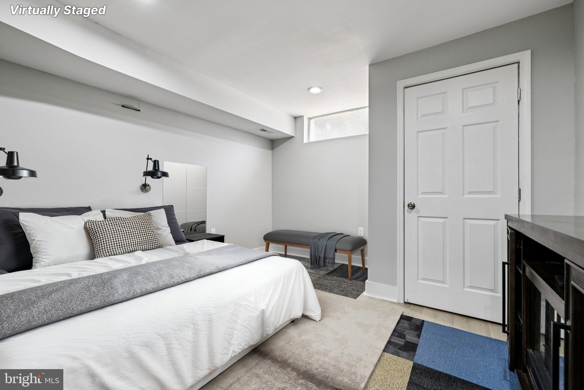 HIGHLANDTOWN - Residential