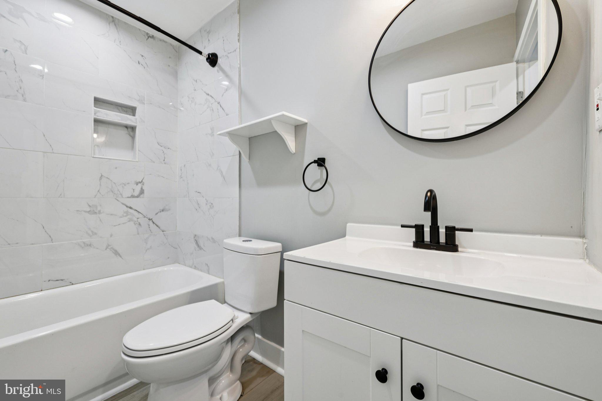 HIGHLANDTOWN - Residential