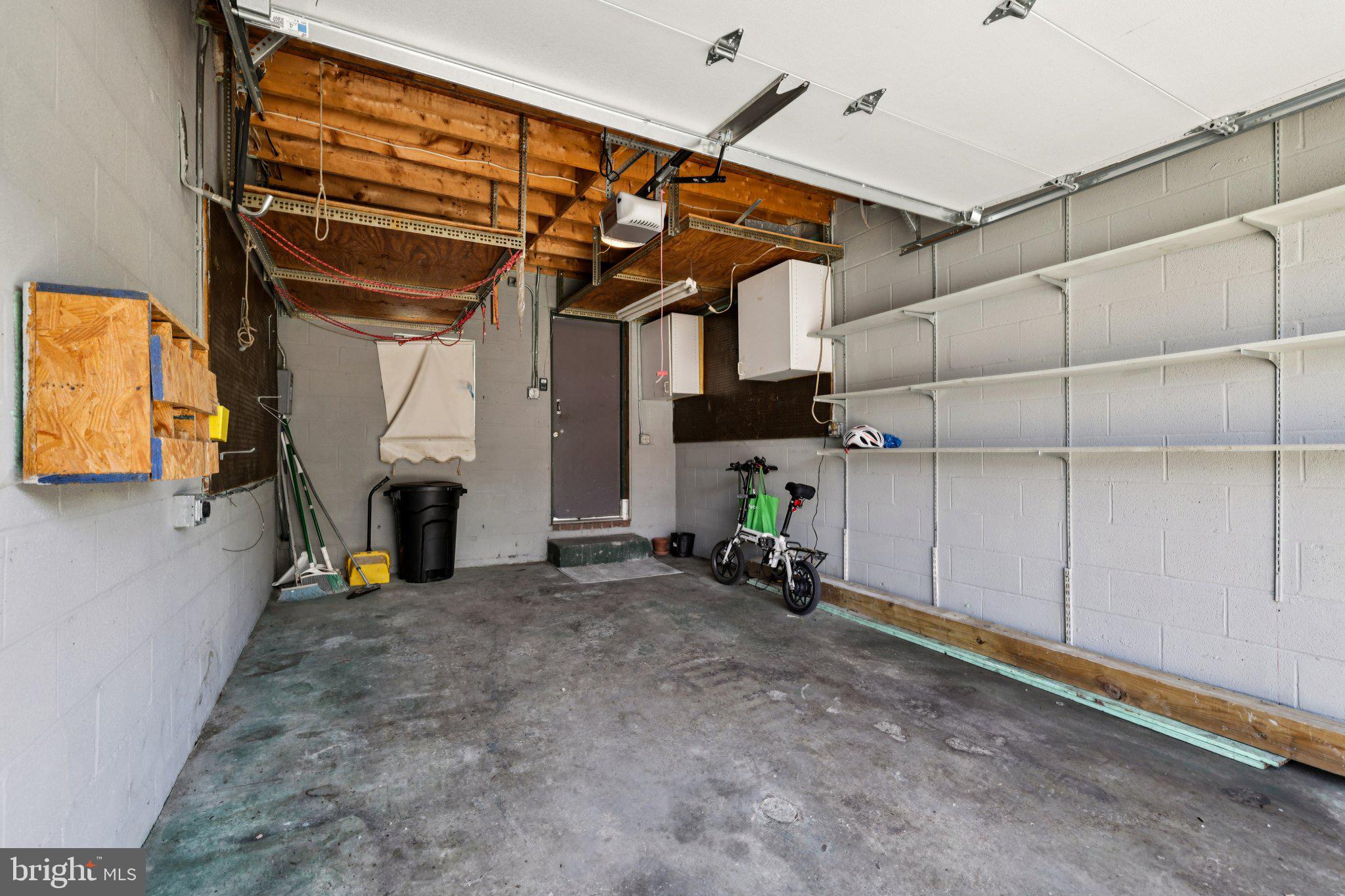 HIGHLANDTOWN - Residential
