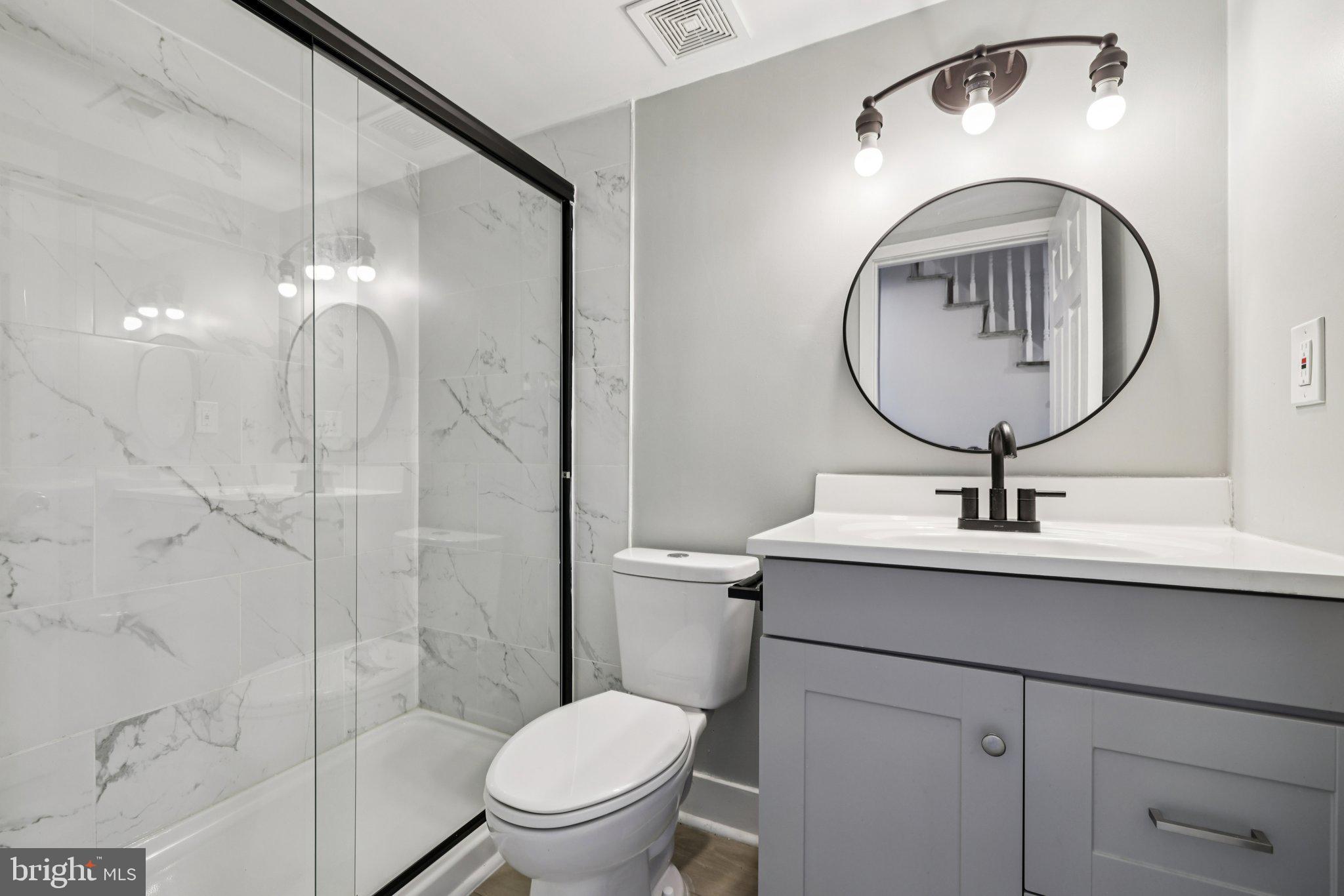 HIGHLANDTOWN - Residential