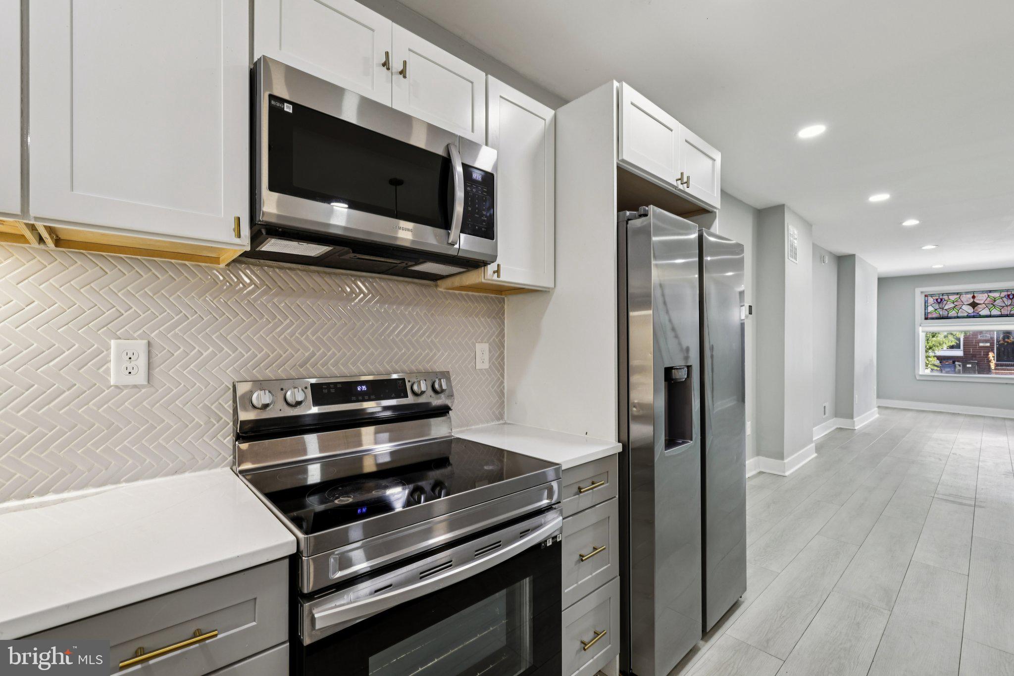 HIGHLANDTOWN - Residential