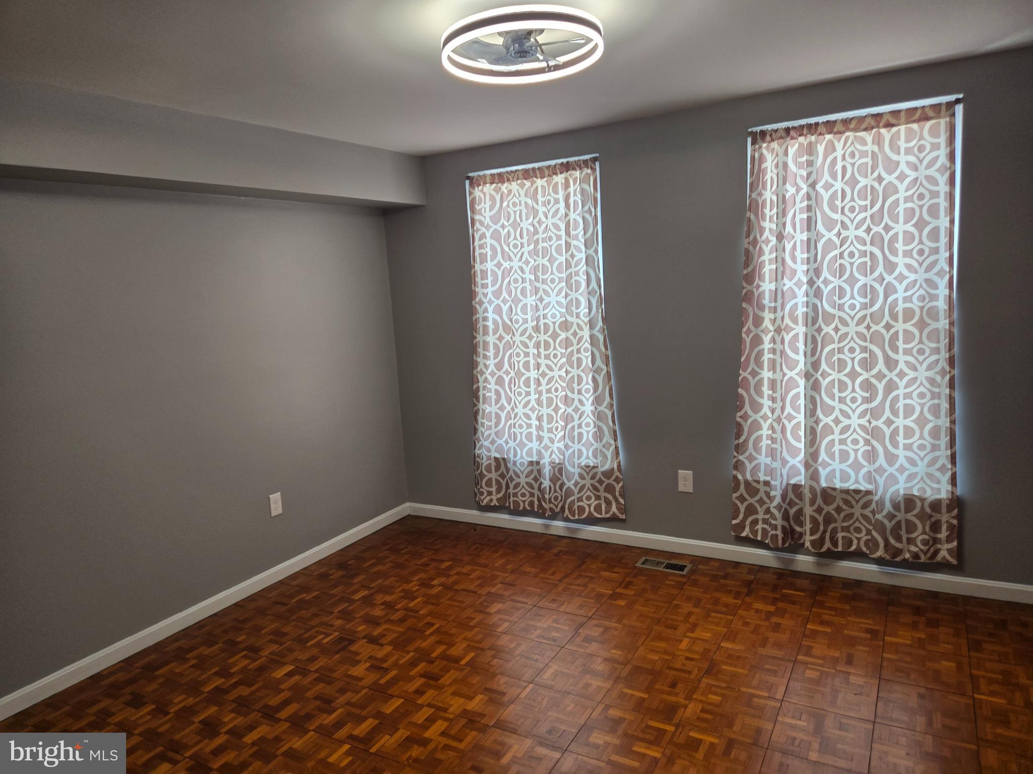 BUTCHERS HILL - Residential Lease