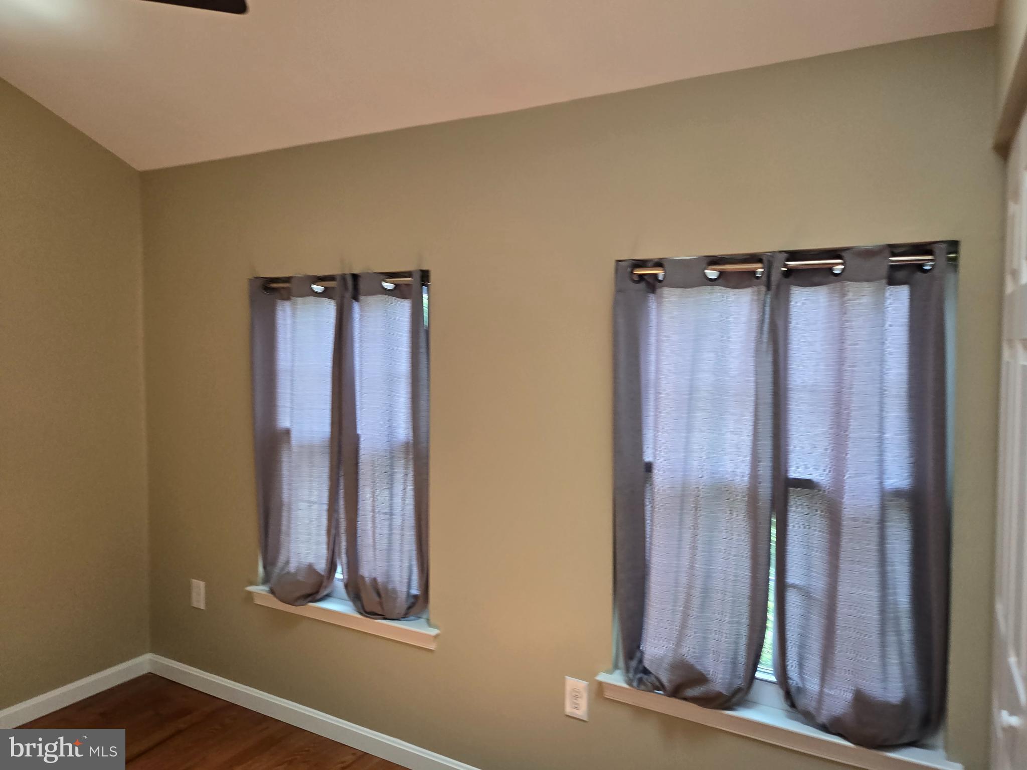 BUTCHERS HILL - Residential Lease