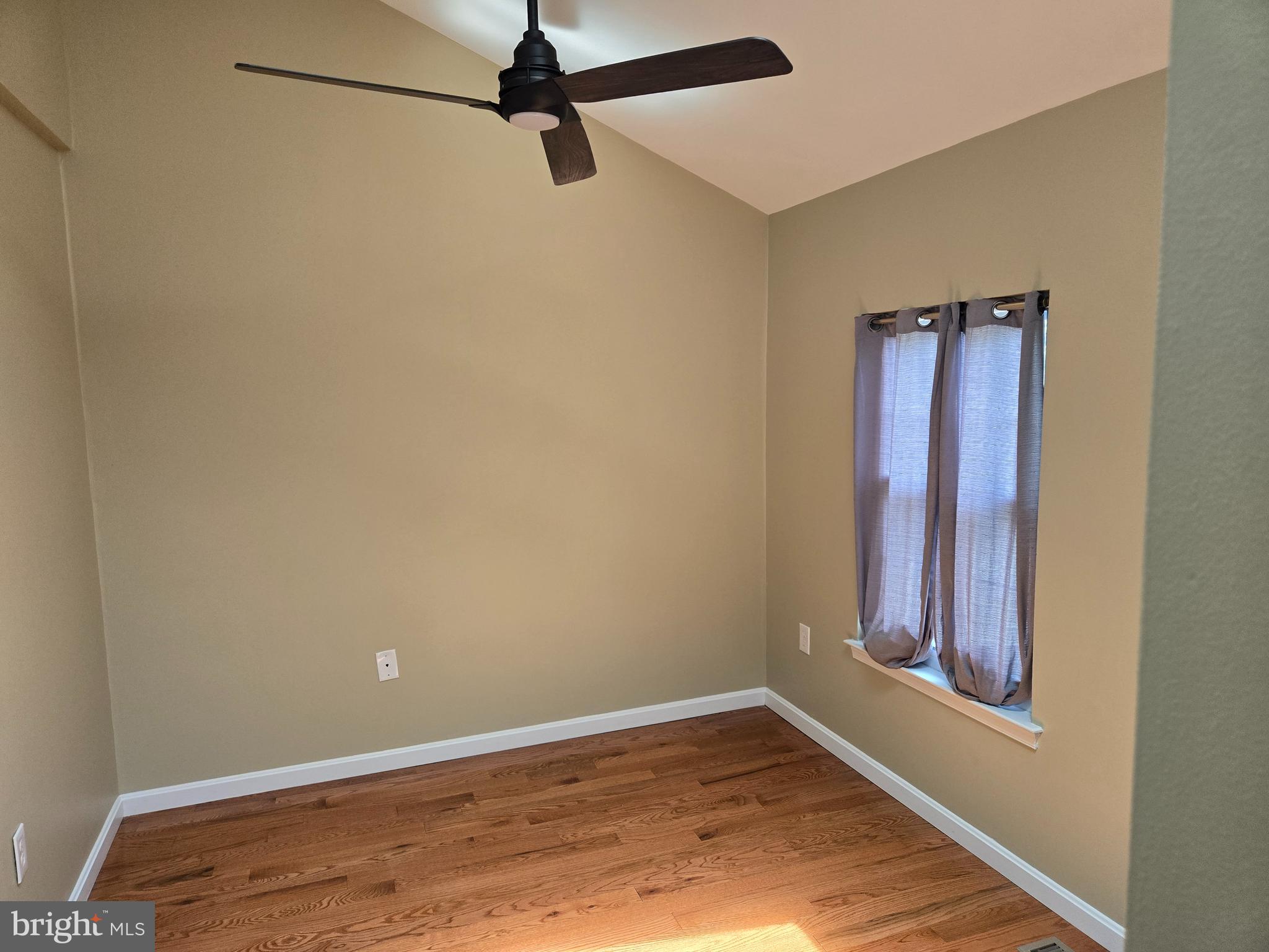 BUTCHERS HILL - Residential Lease