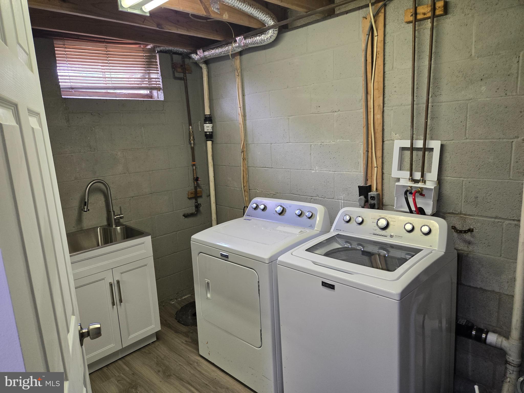 BUTCHERS HILL - Residential Lease