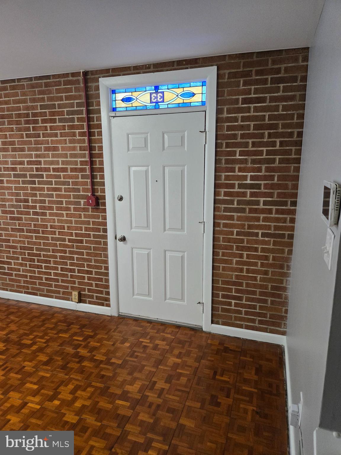 BUTCHERS HILL - Residential Lease