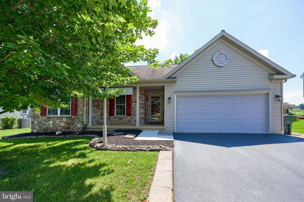 Photo of 22 Coolidge Drive, EPHRATA, PA 17522 (MLS # PALA2073862)