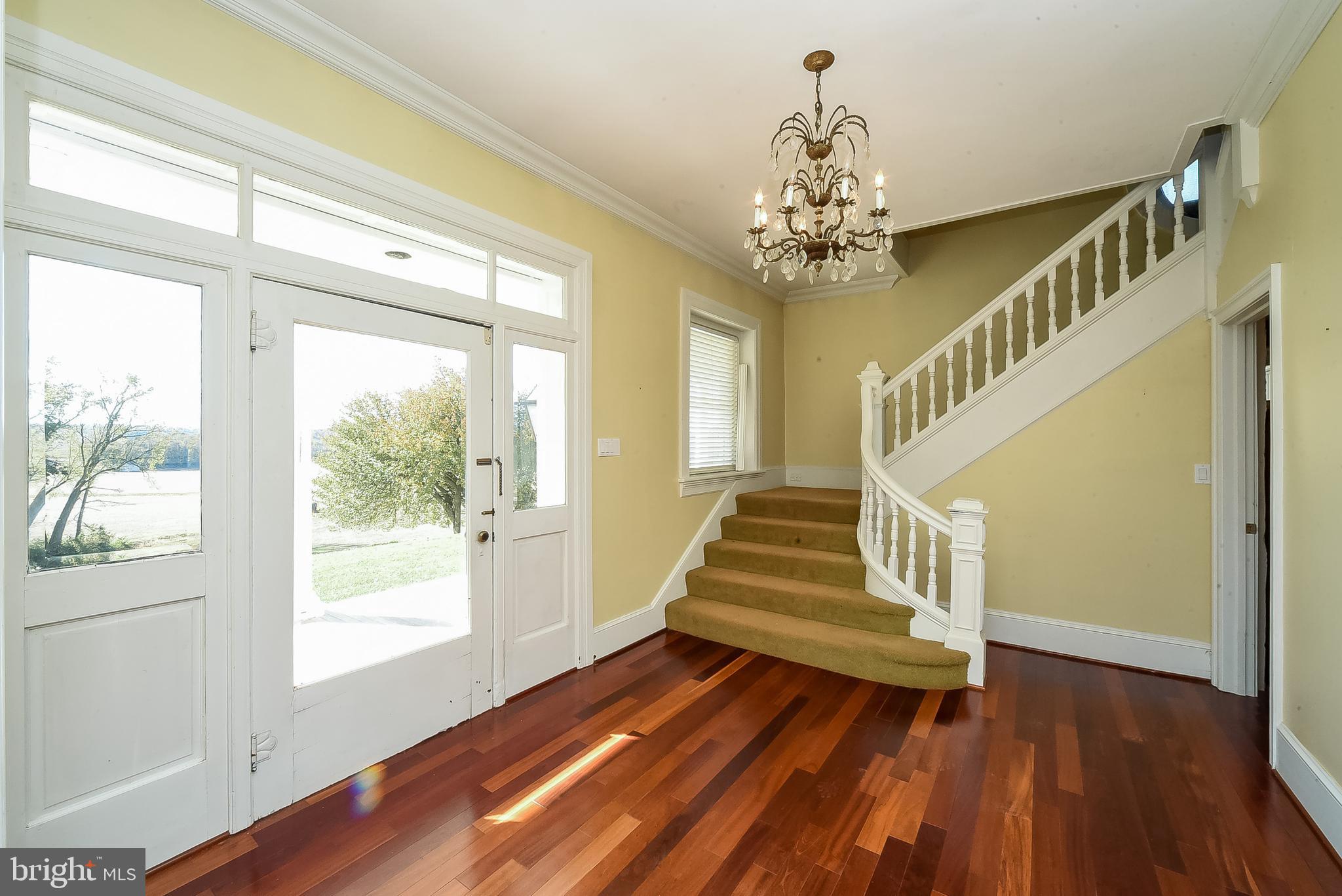 JARRETTSVILLE - Residential