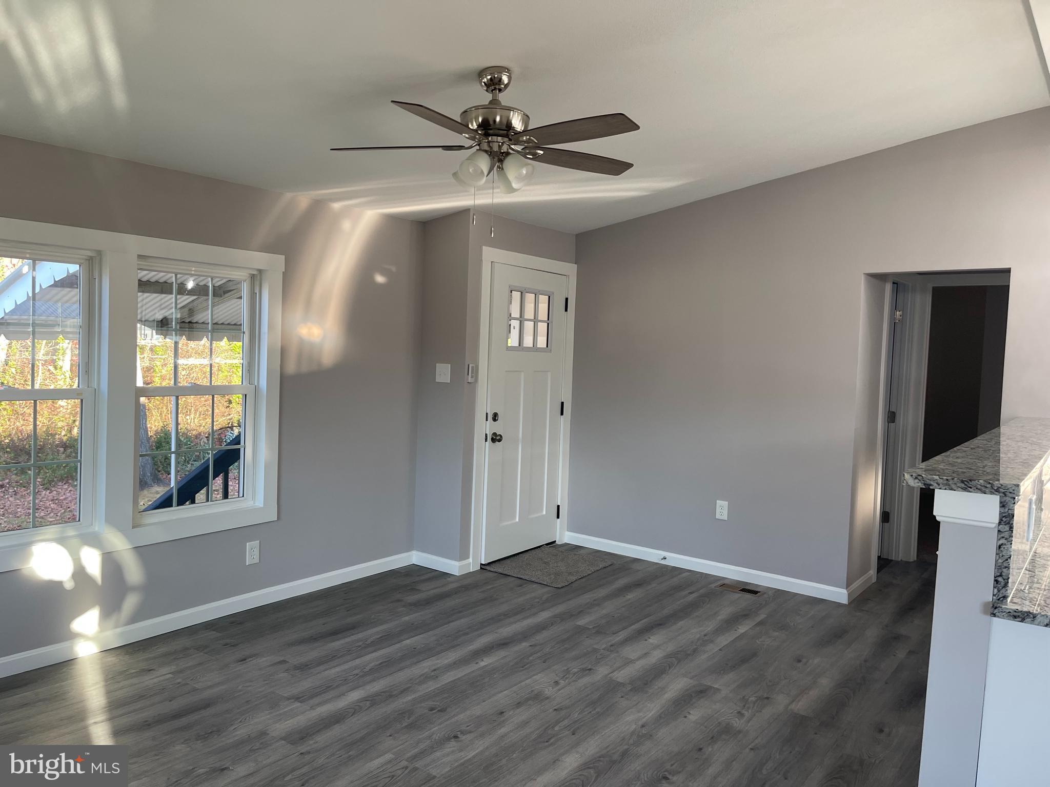 BRIARWOOD ESTATES - Residential