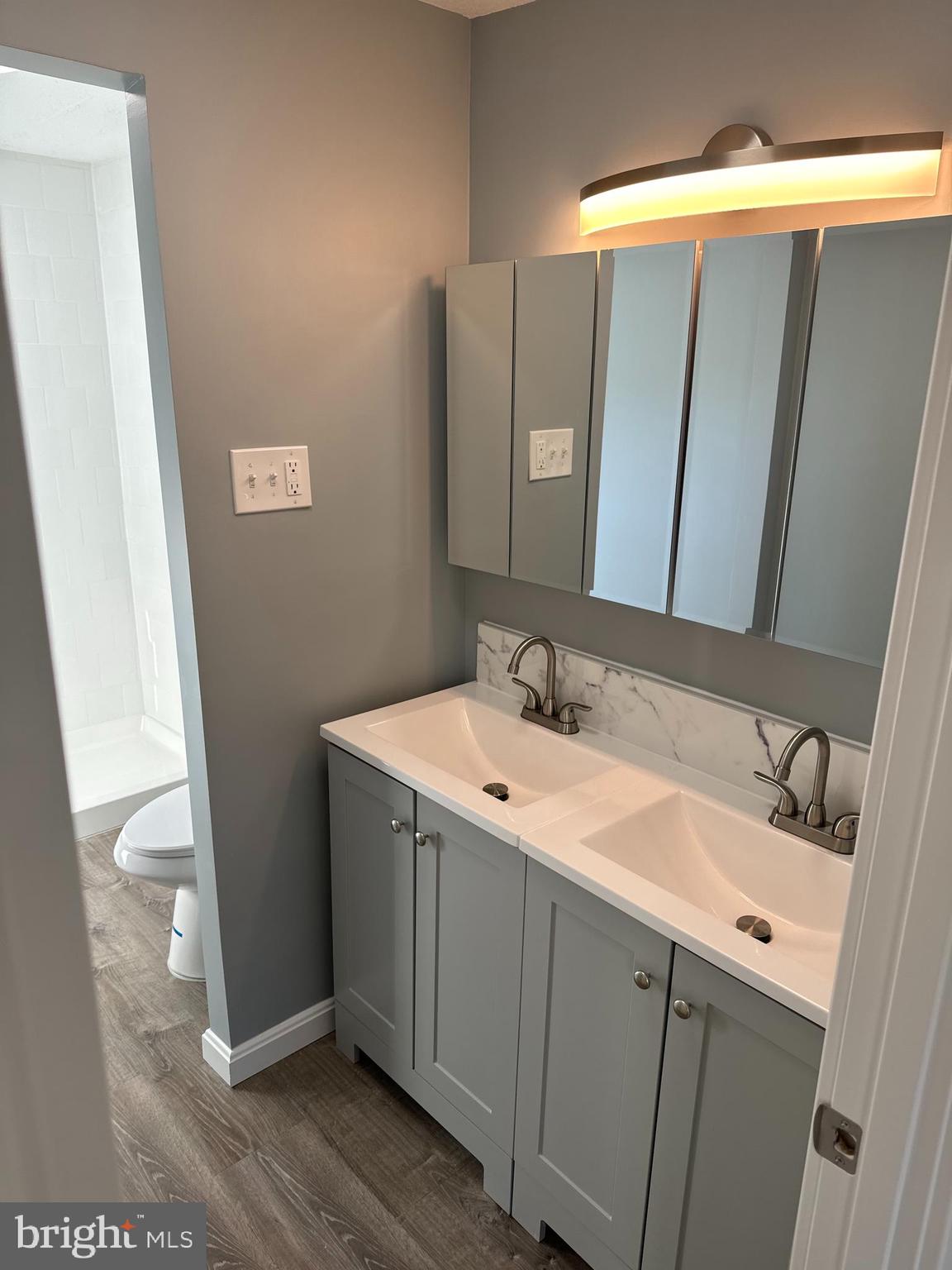 BRIARWOOD ESTATES - Residential