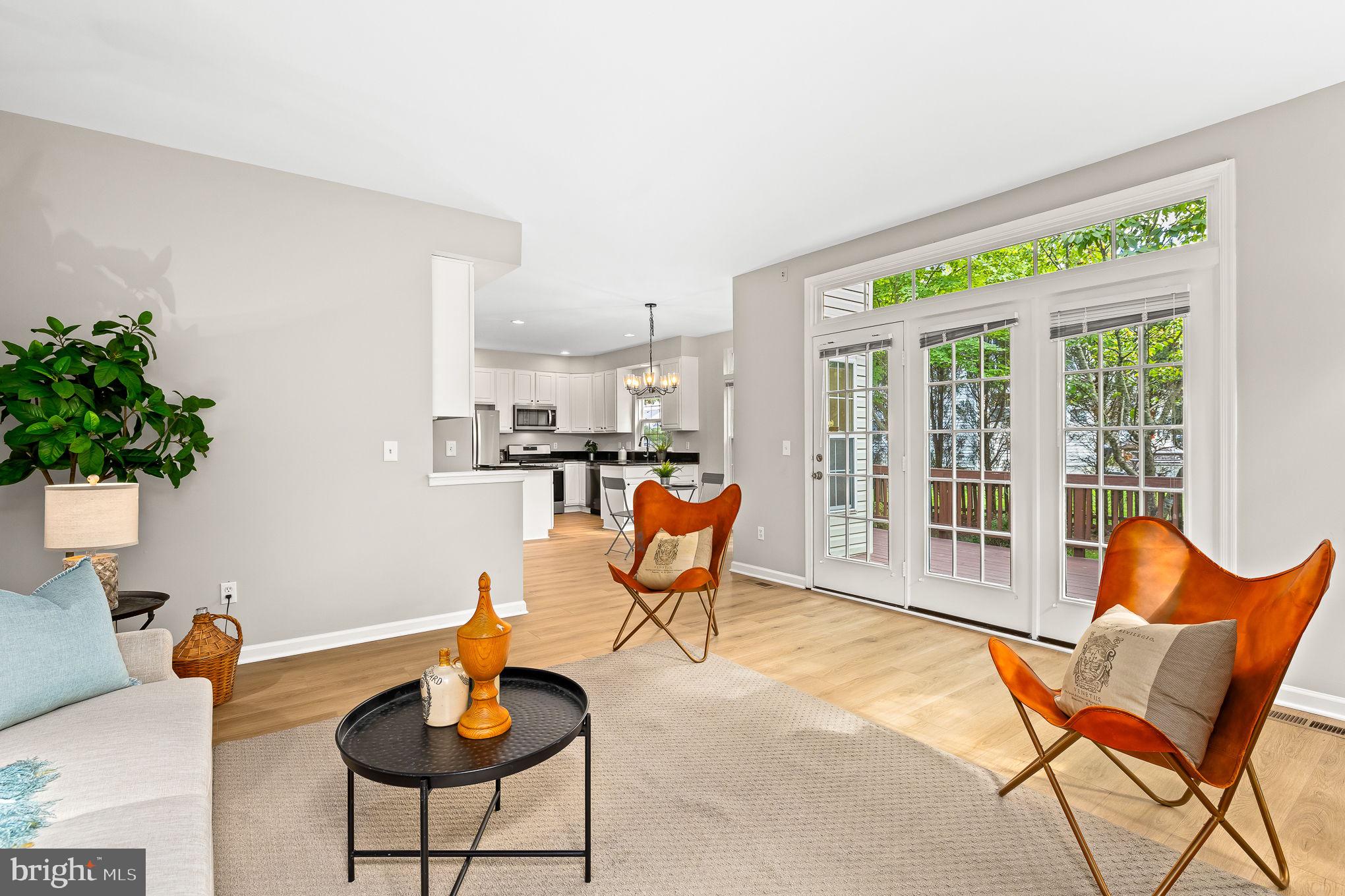 STRATFORD - Residential