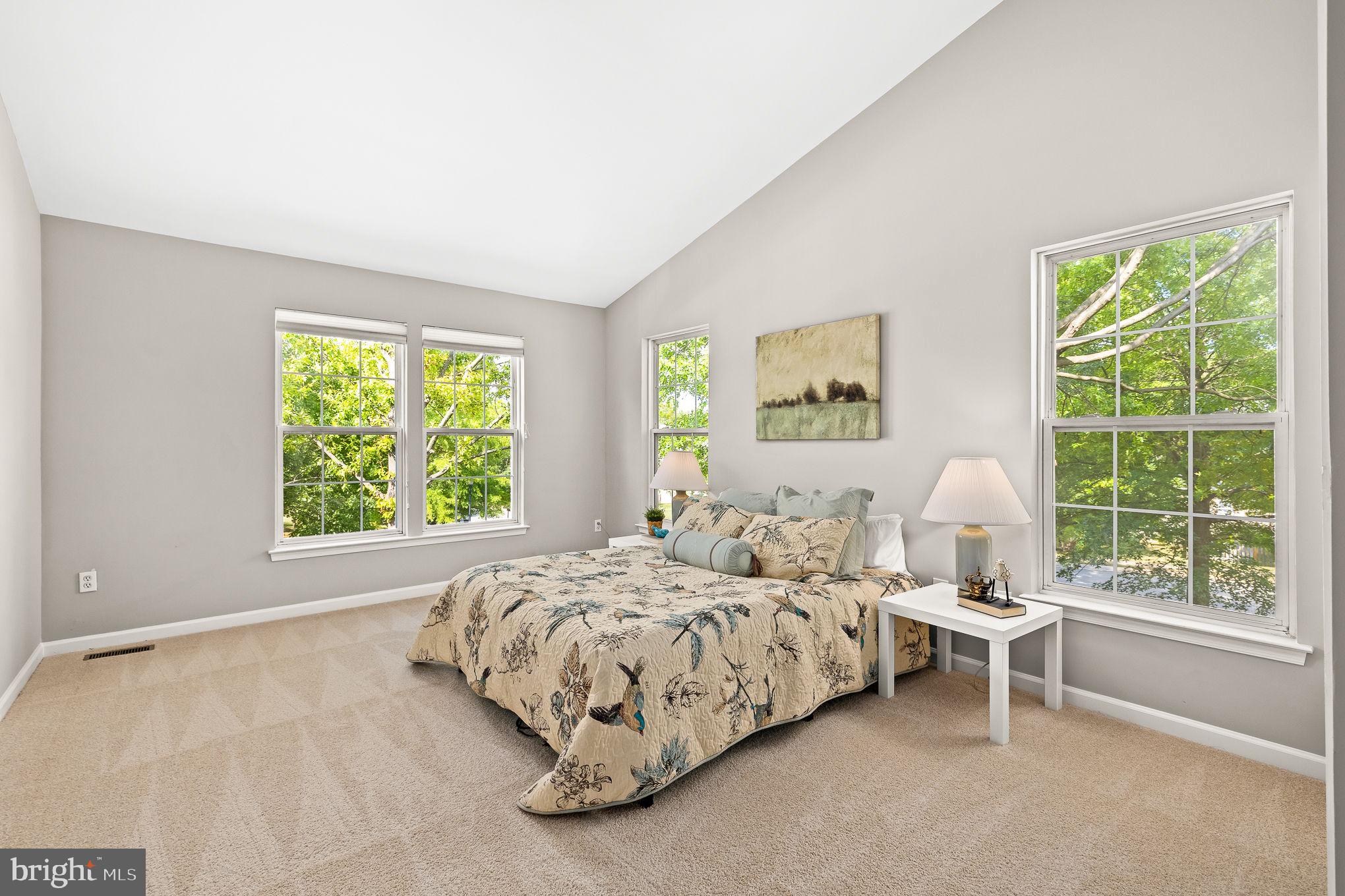 STRATFORD - Residential