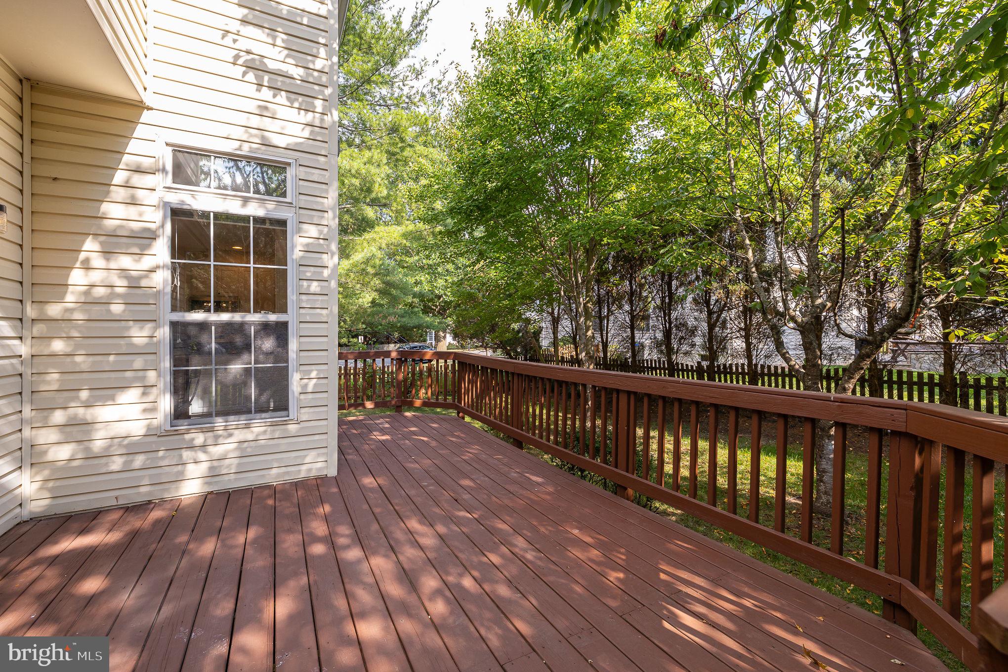 STRATFORD - Residential