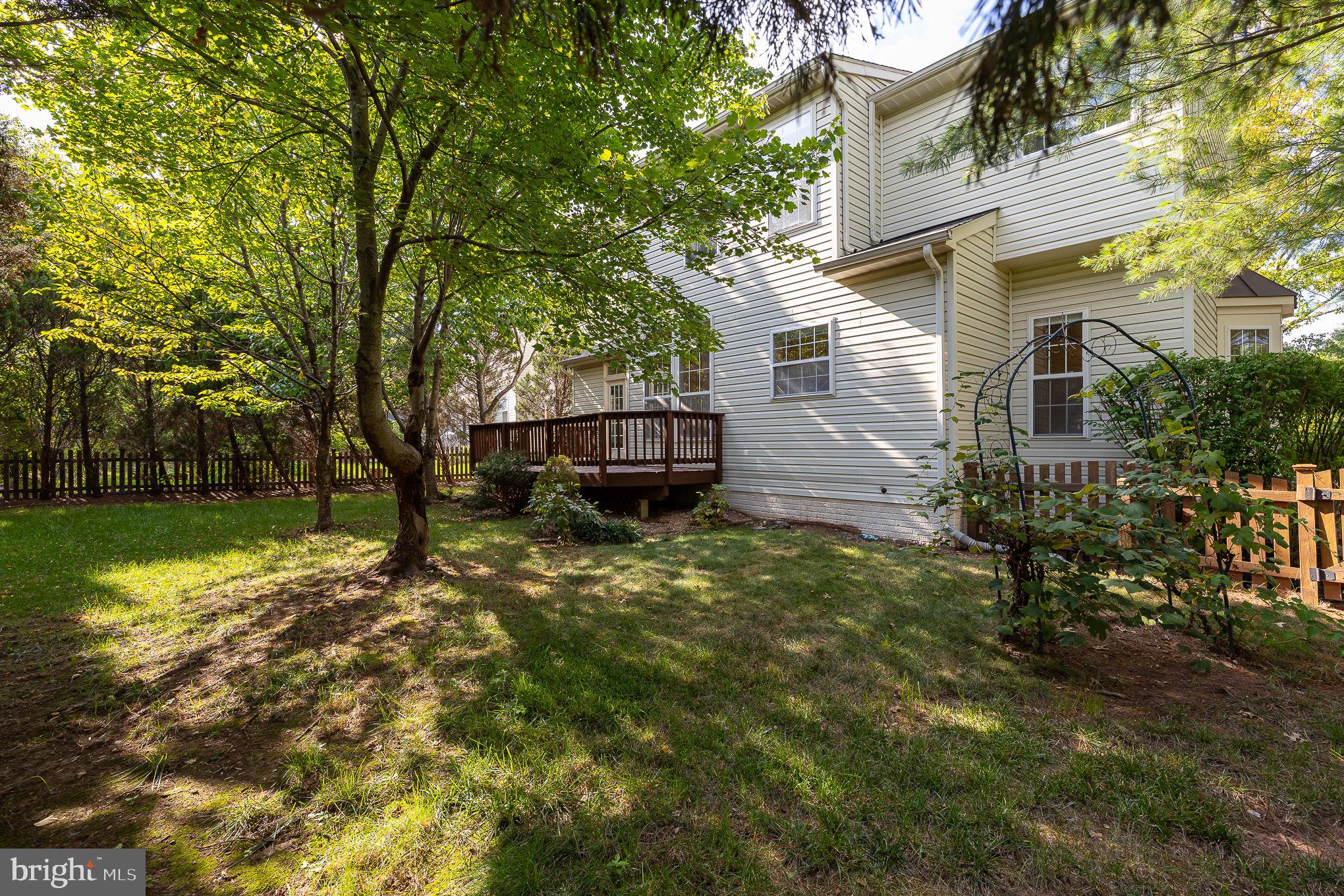 STRATFORD - Residential