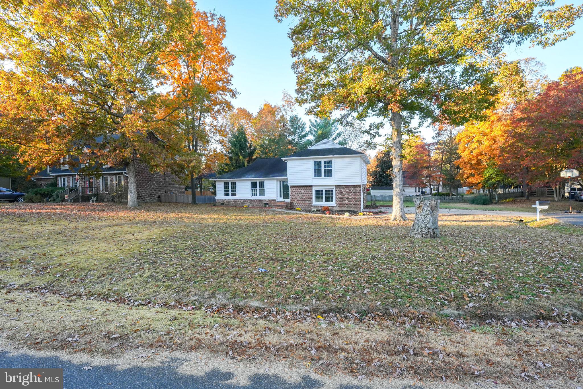 BREEZEWOOD - Residential