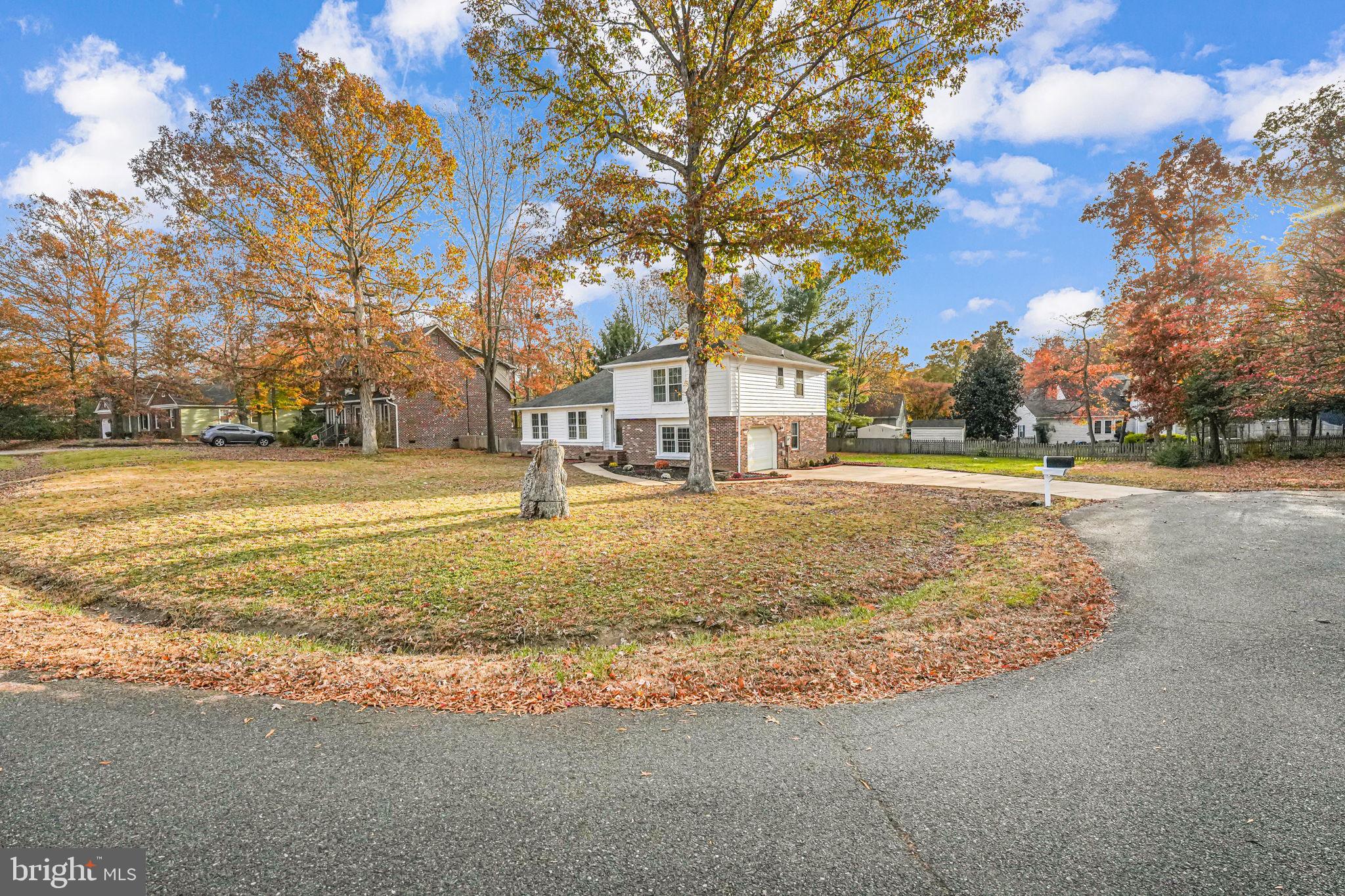 BREEZEWOOD - Residential