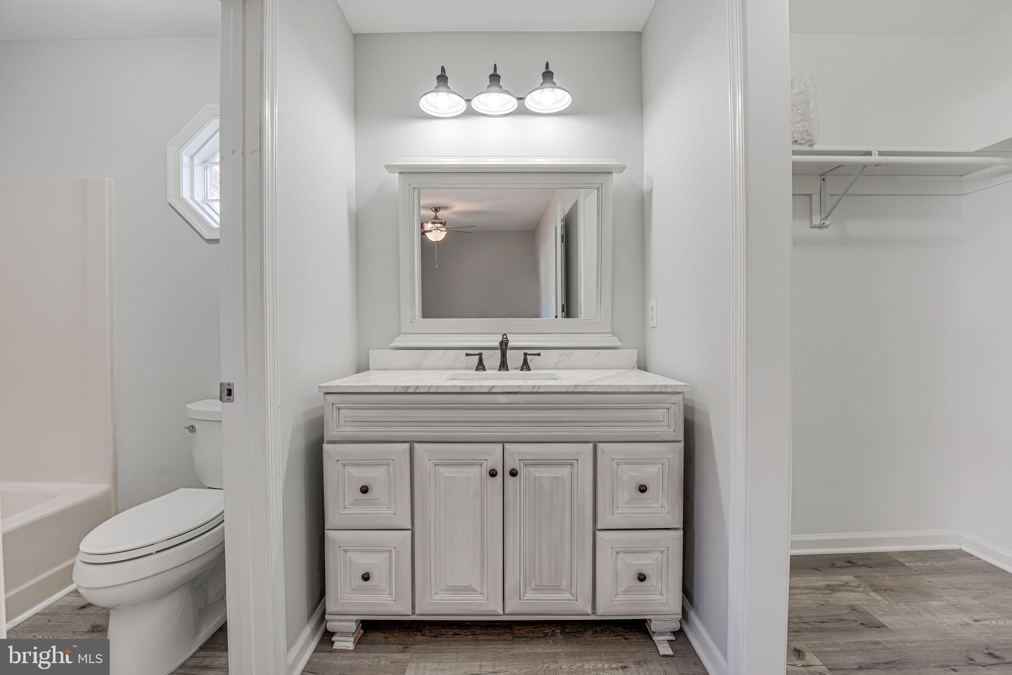 BREEZEWOOD - Residential