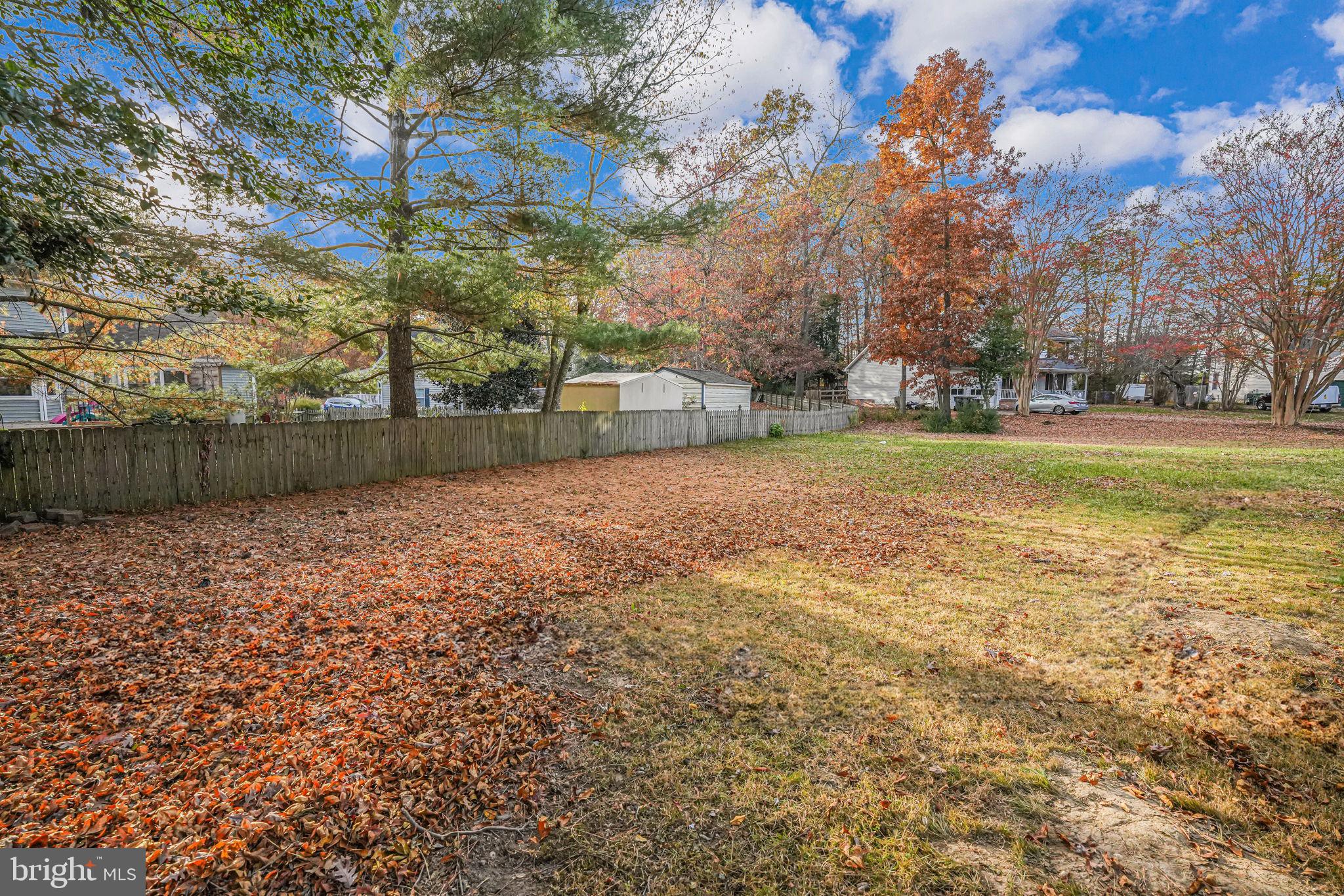 BREEZEWOOD - Residential