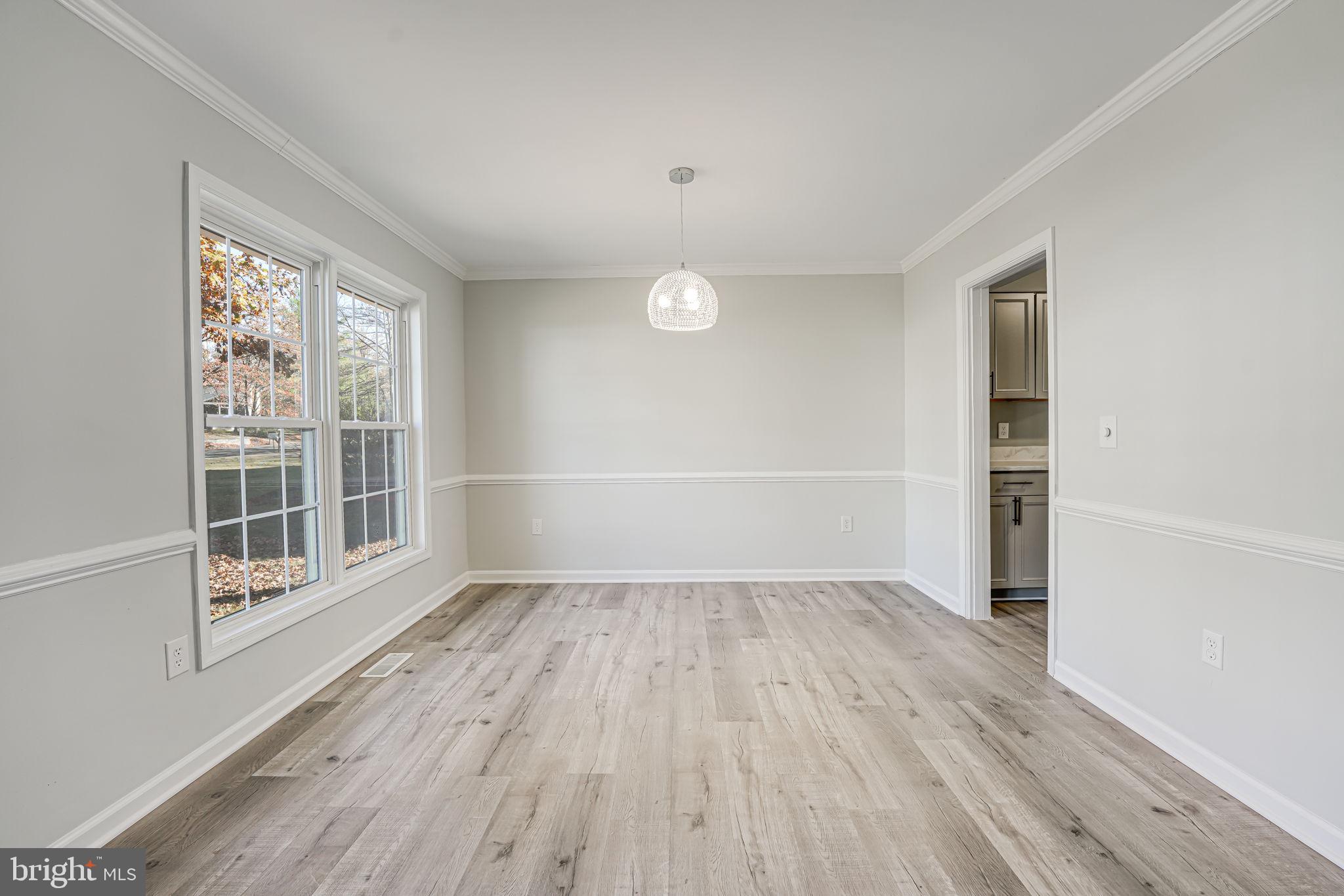 BREEZEWOOD - Residential