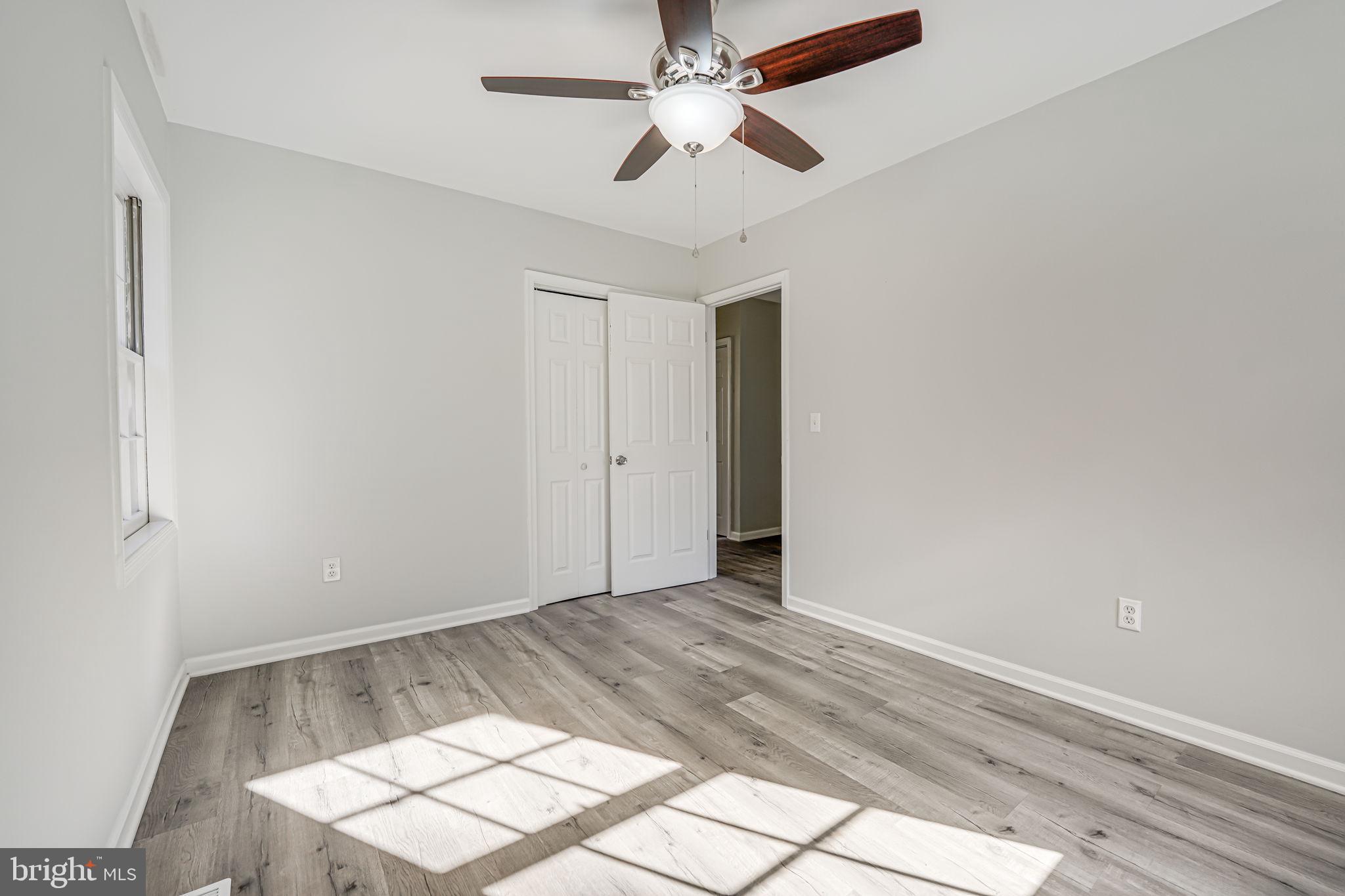 BREEZEWOOD - Residential