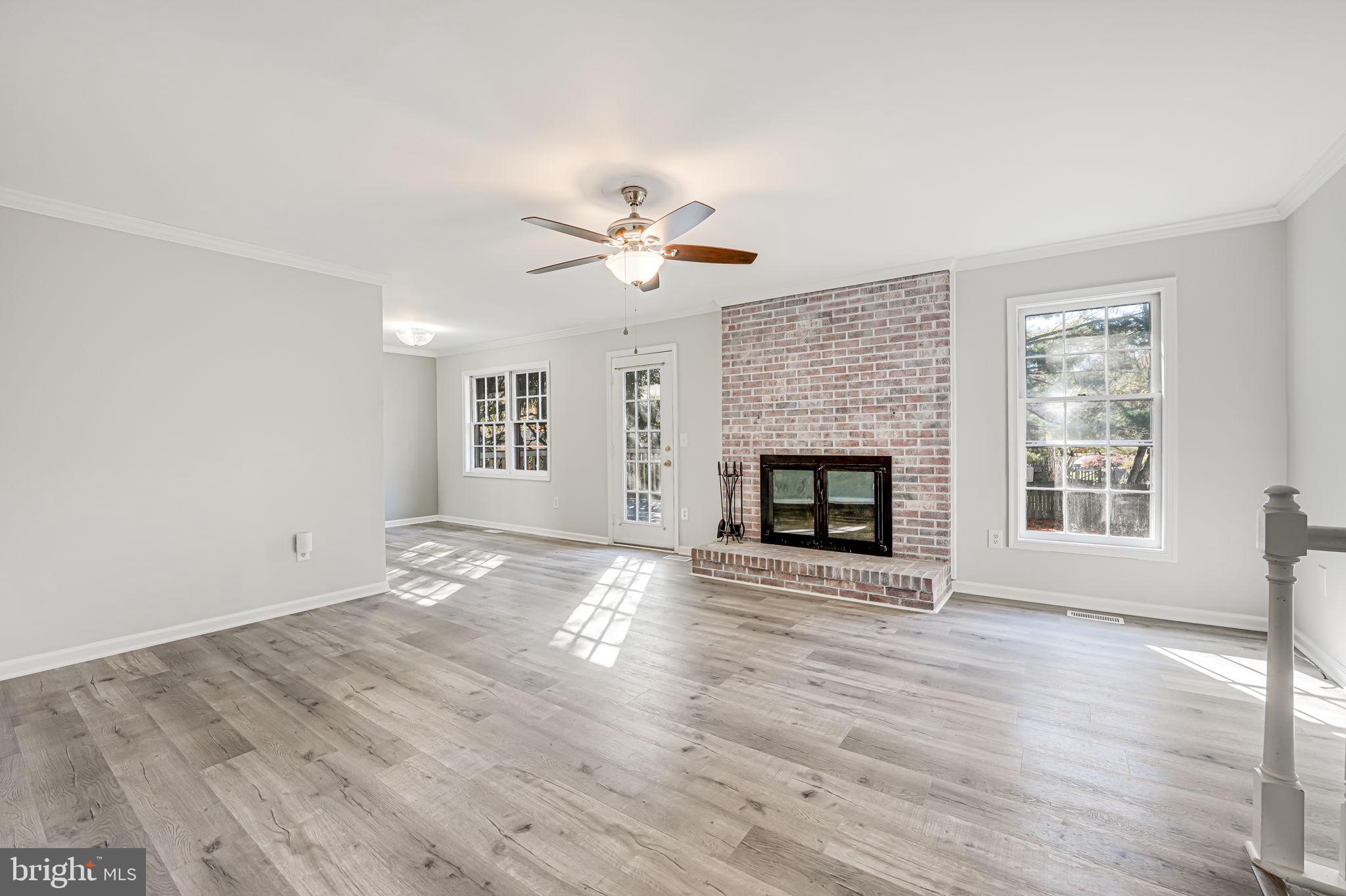 BREEZEWOOD - Residential