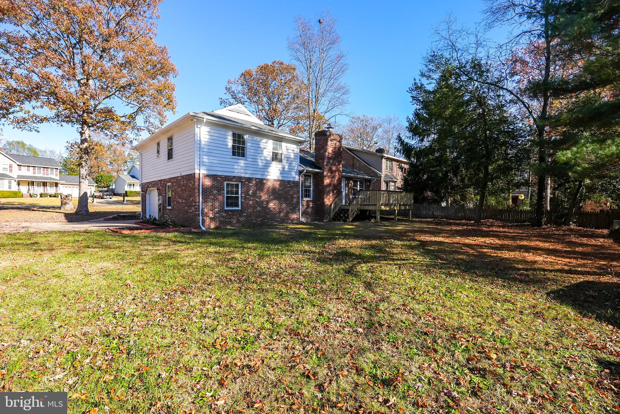 BREEZEWOOD - Residential