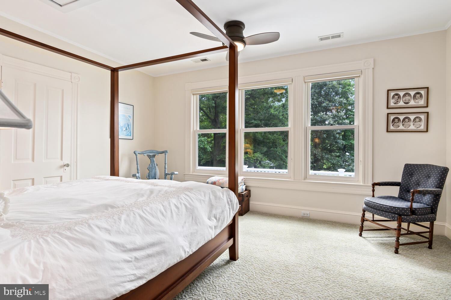 CLAIBORNE - Residential