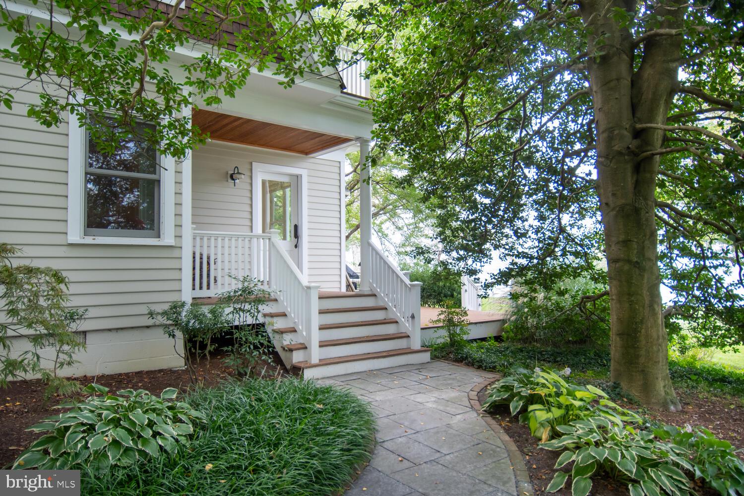 CLAIBORNE - Residential