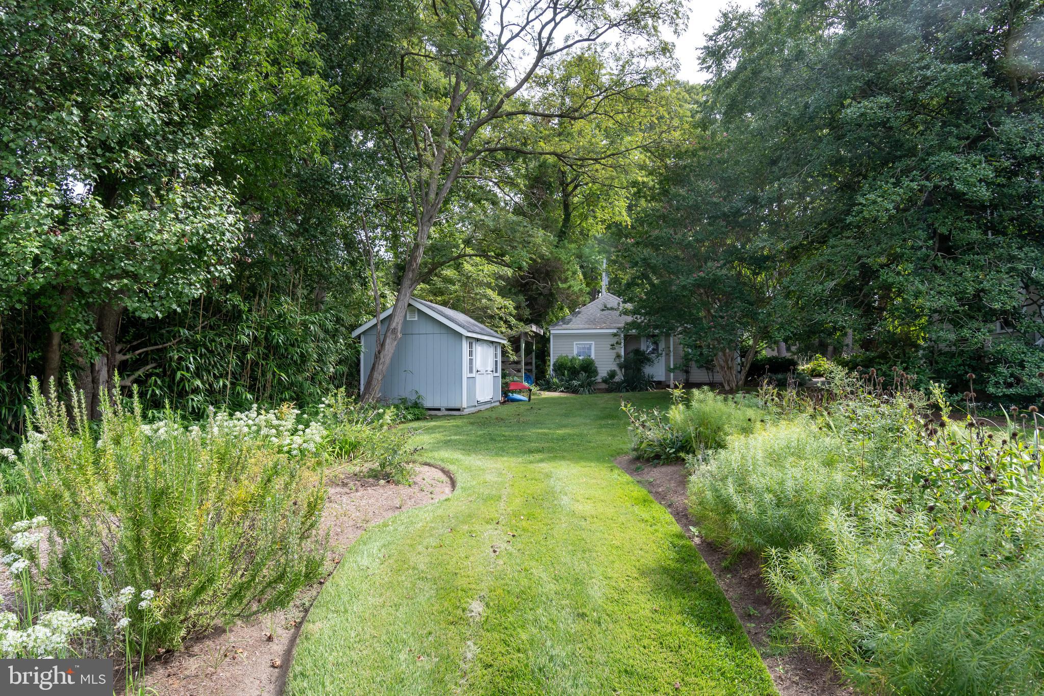 CLAIBORNE - Residential