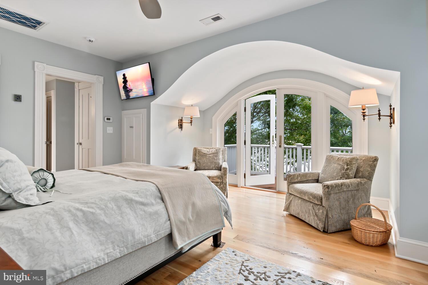 CLAIBORNE - Residential