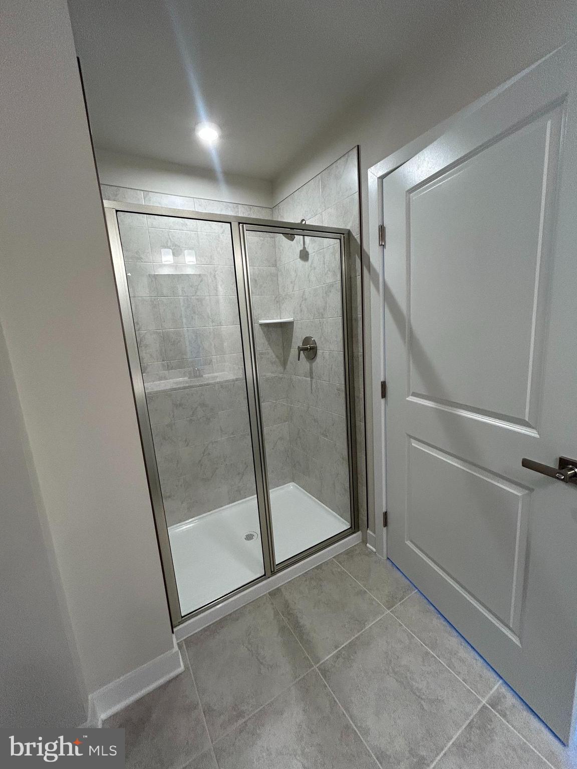 WILDEWOOD VILLAGE - Residential Lease