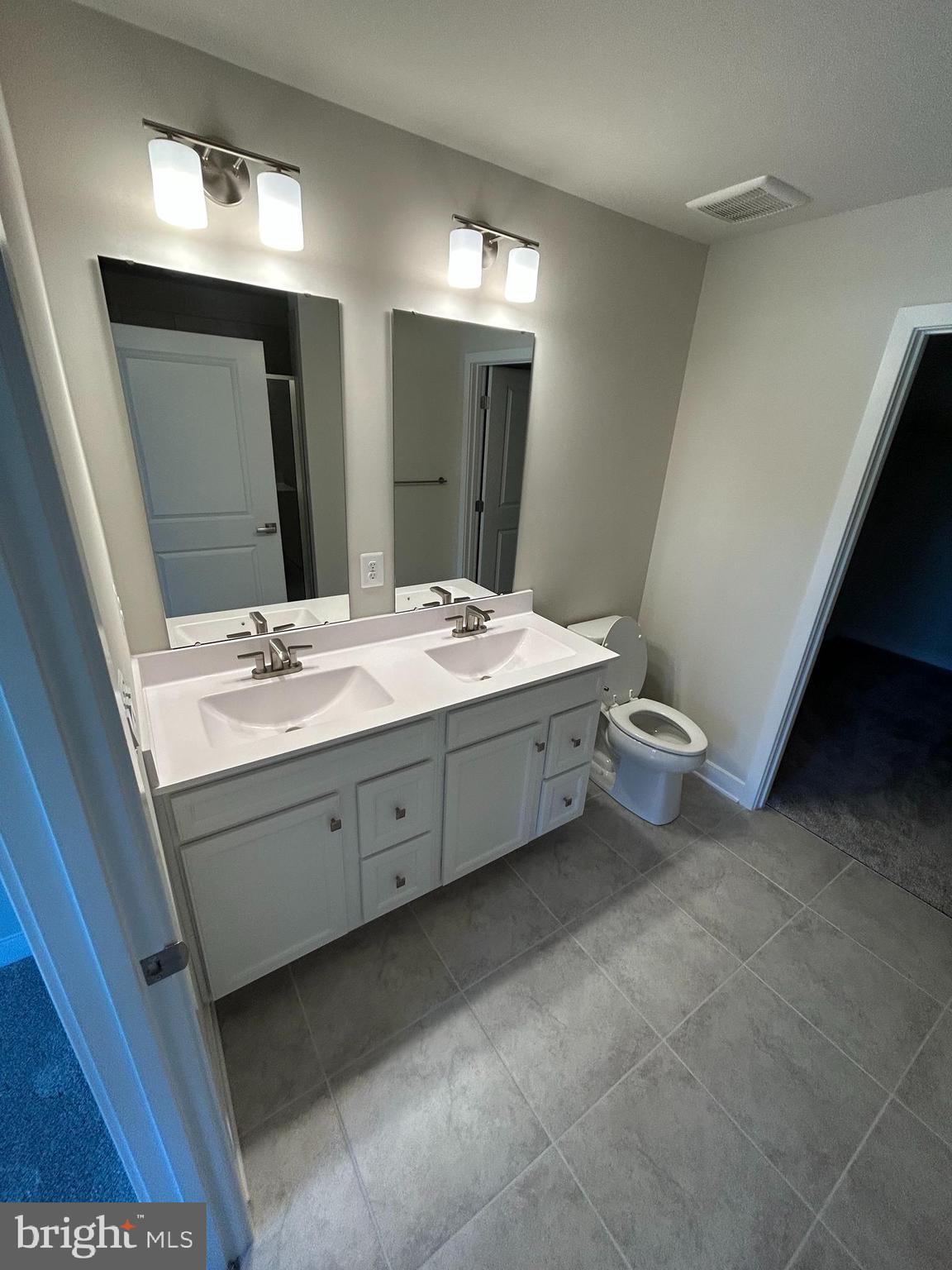 WILDEWOOD VILLAGE - Residential Lease