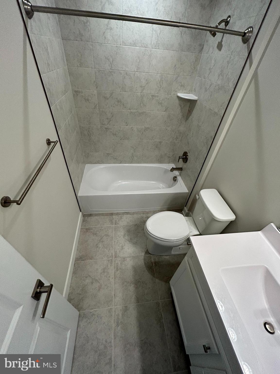 WILDEWOOD VILLAGE - Residential Lease