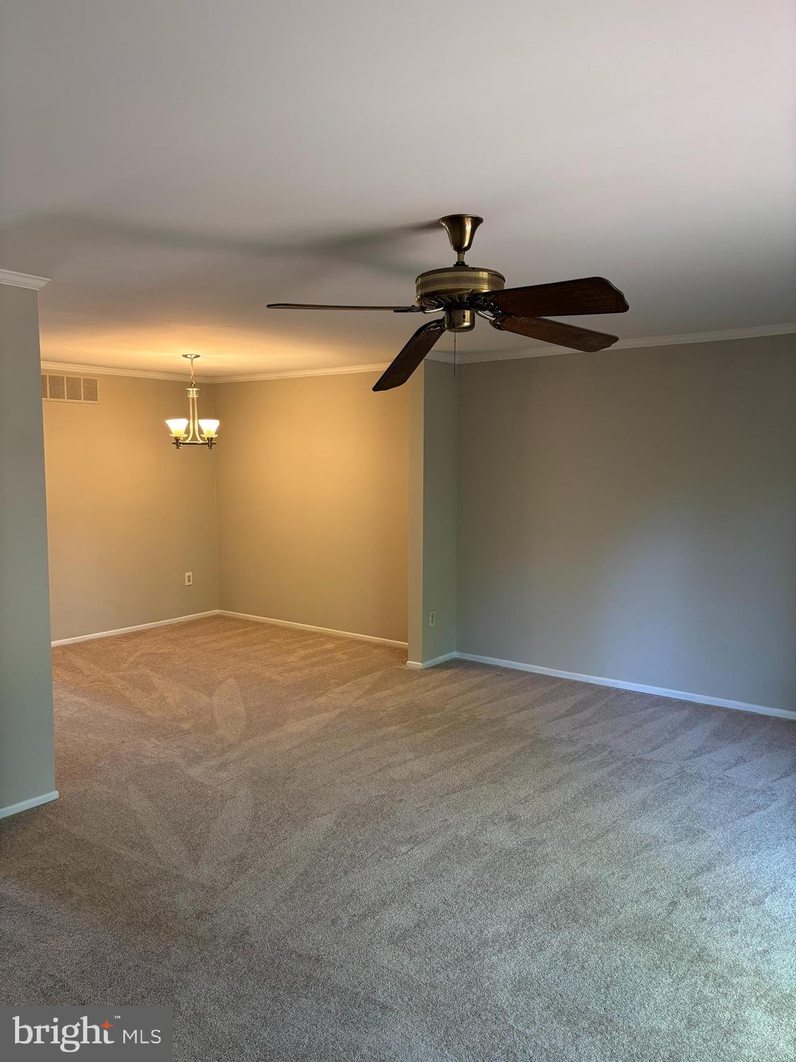 SPRING BREEZE - Residential