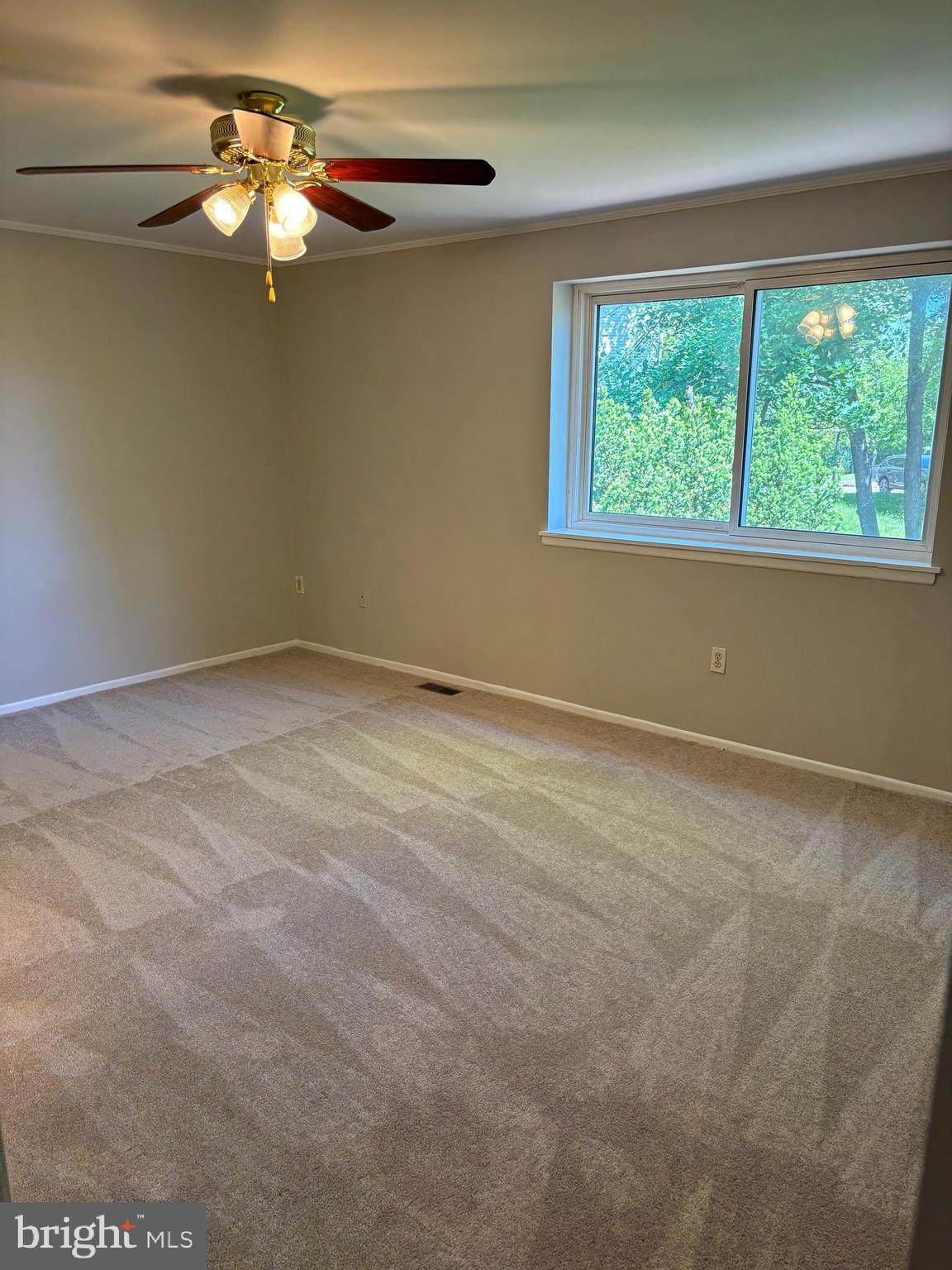 SPRING BREEZE - Residential