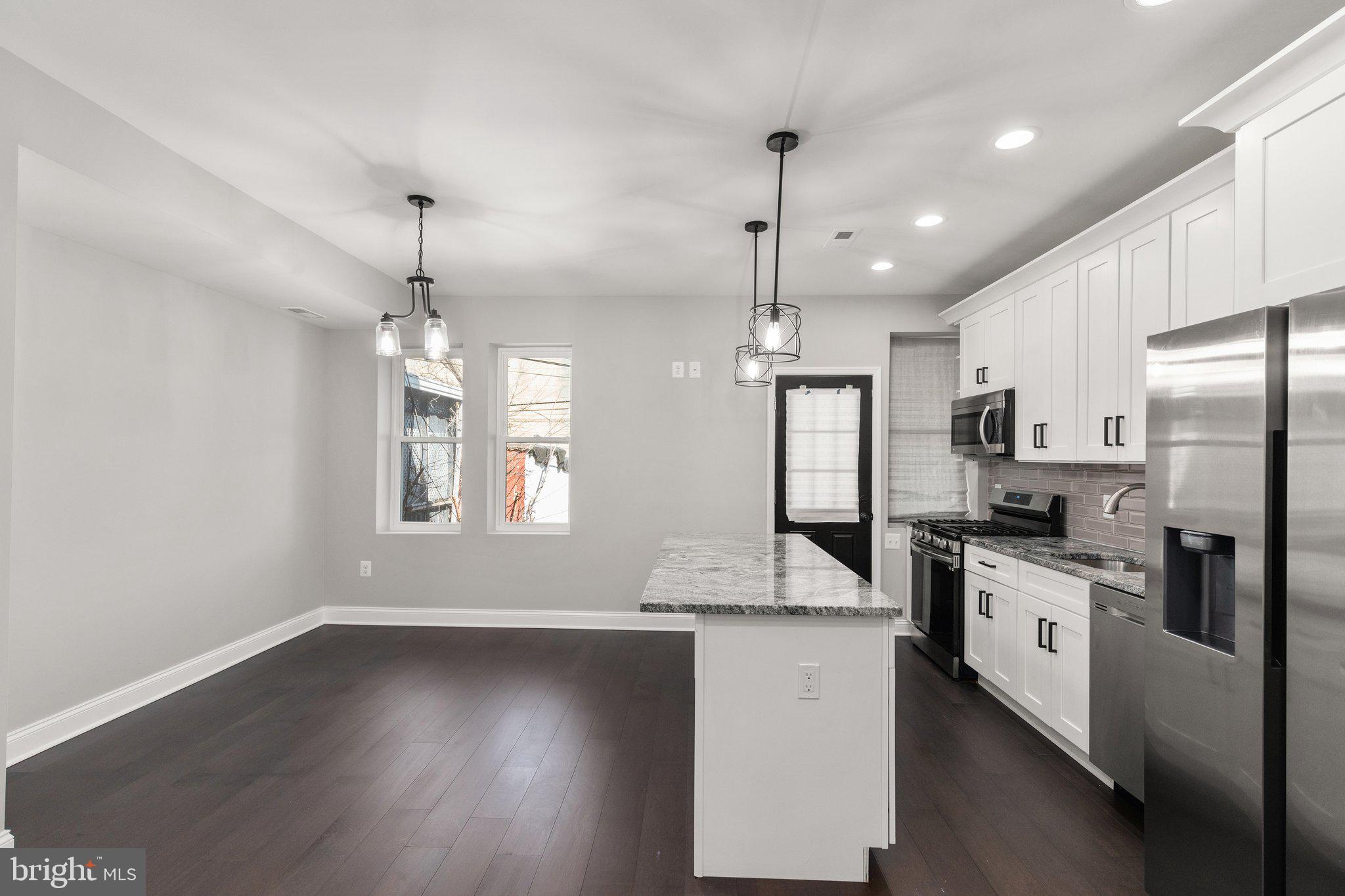 ARLINGTON - Residential