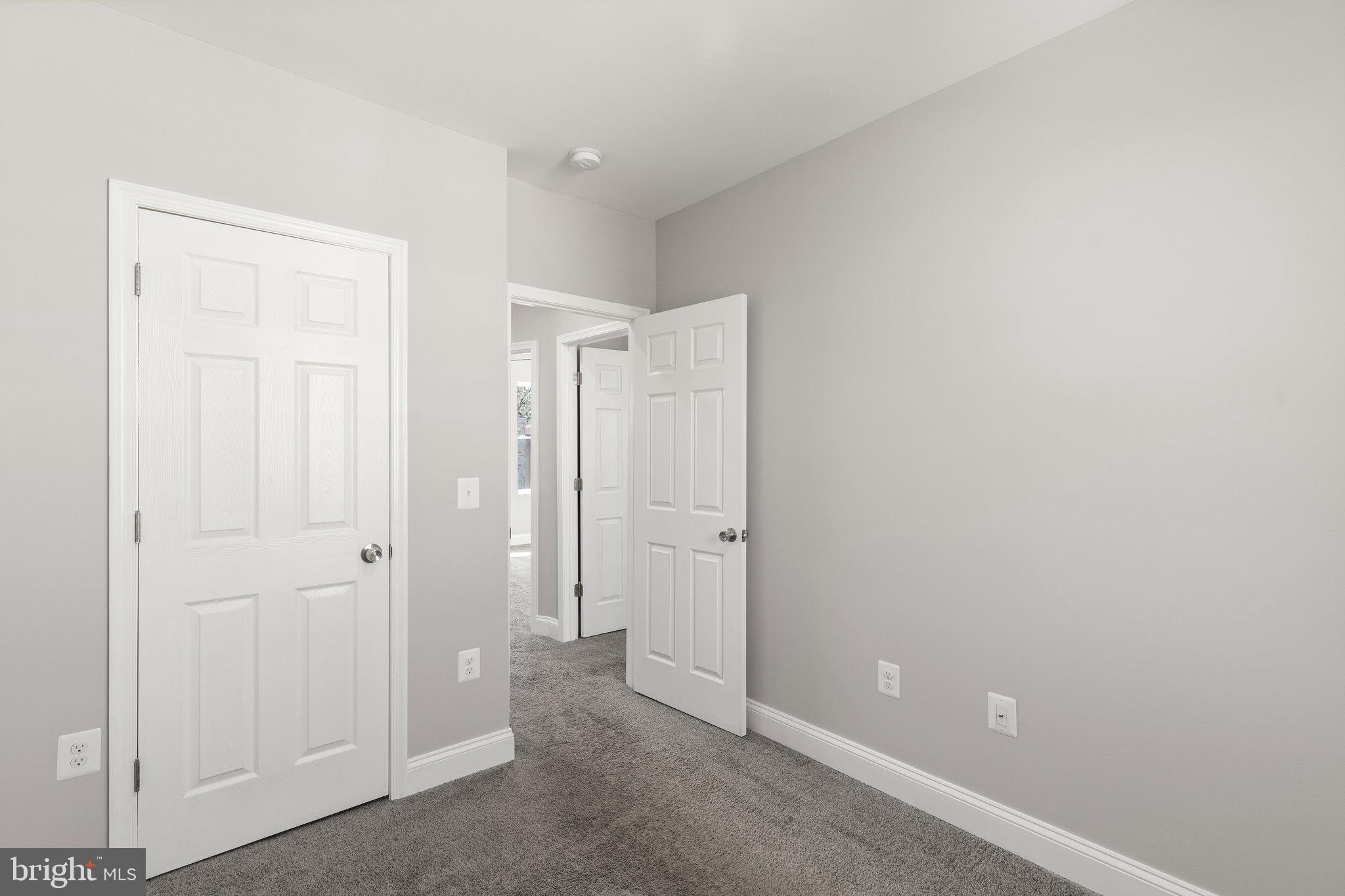 ARLINGTON - Residential