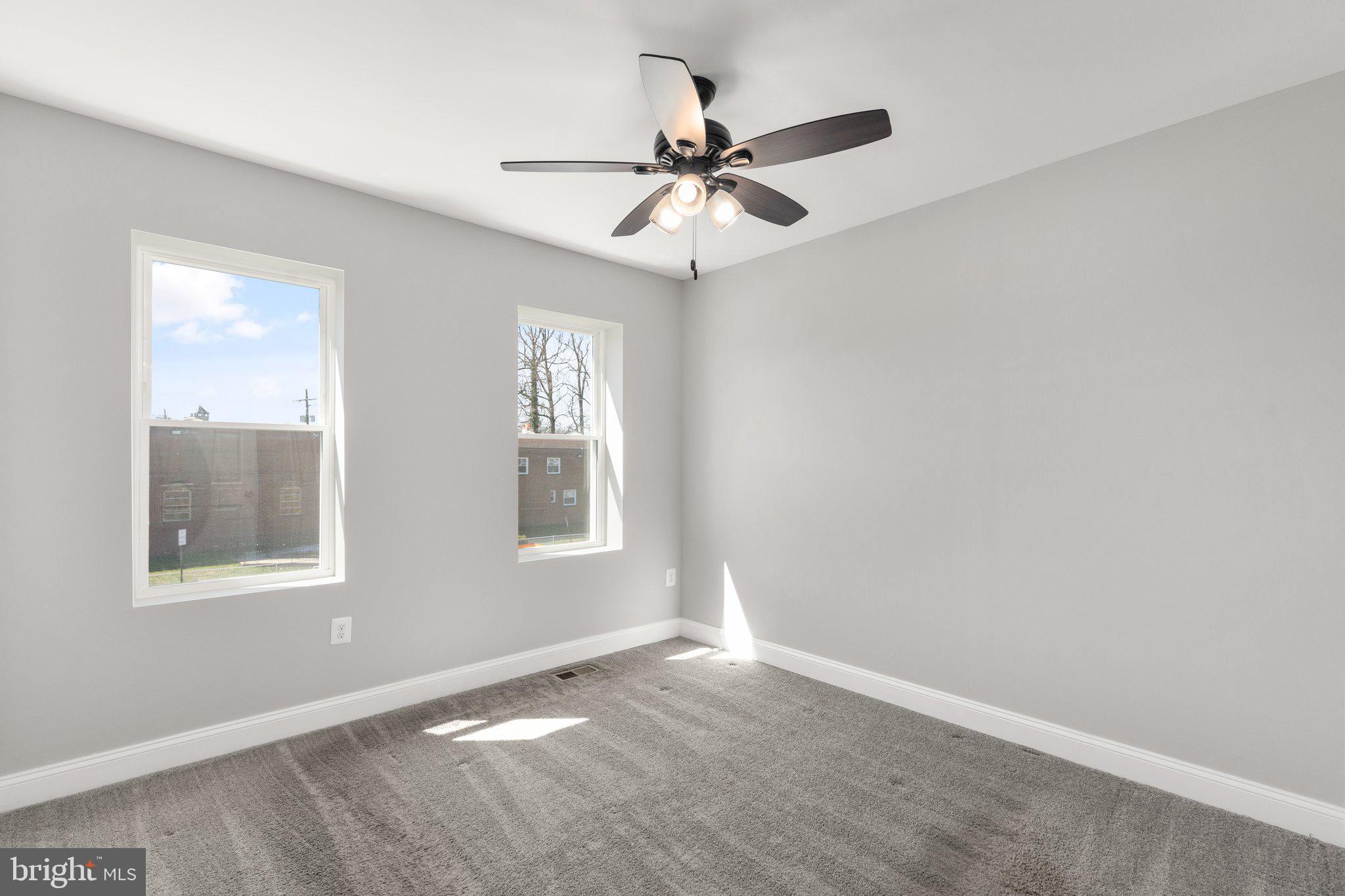 ARLINGTON - Residential