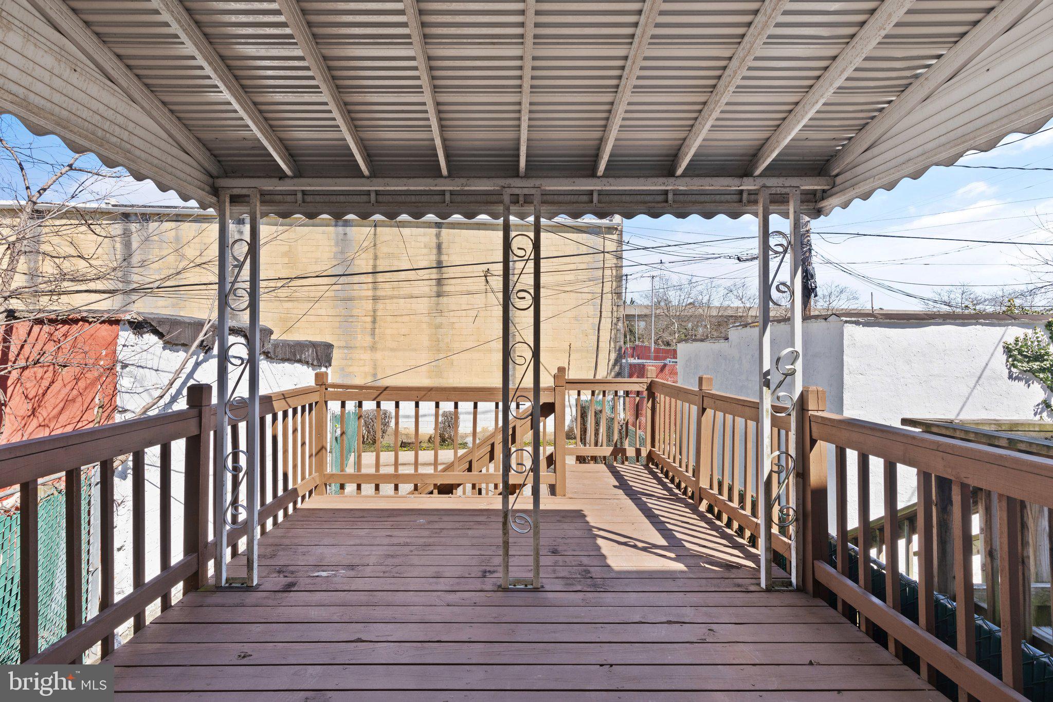 ARLINGTON - Residential