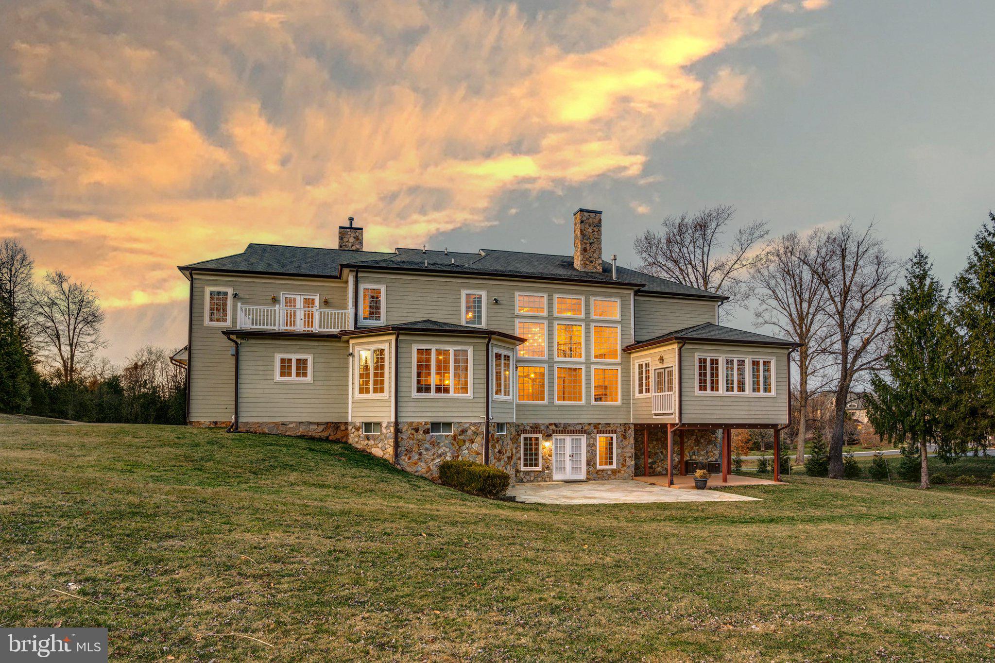 12210 WORTHINGTON