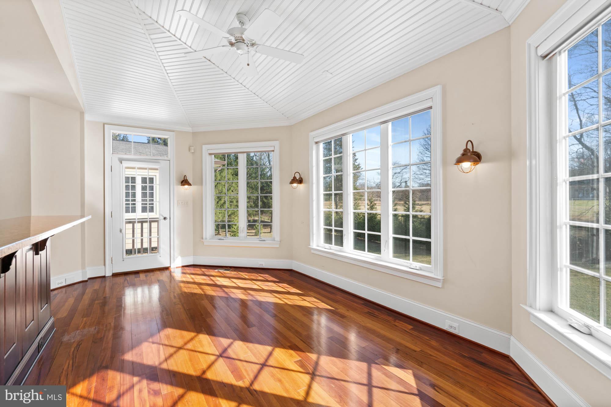 WORTHINGTON VALLEY - Residential