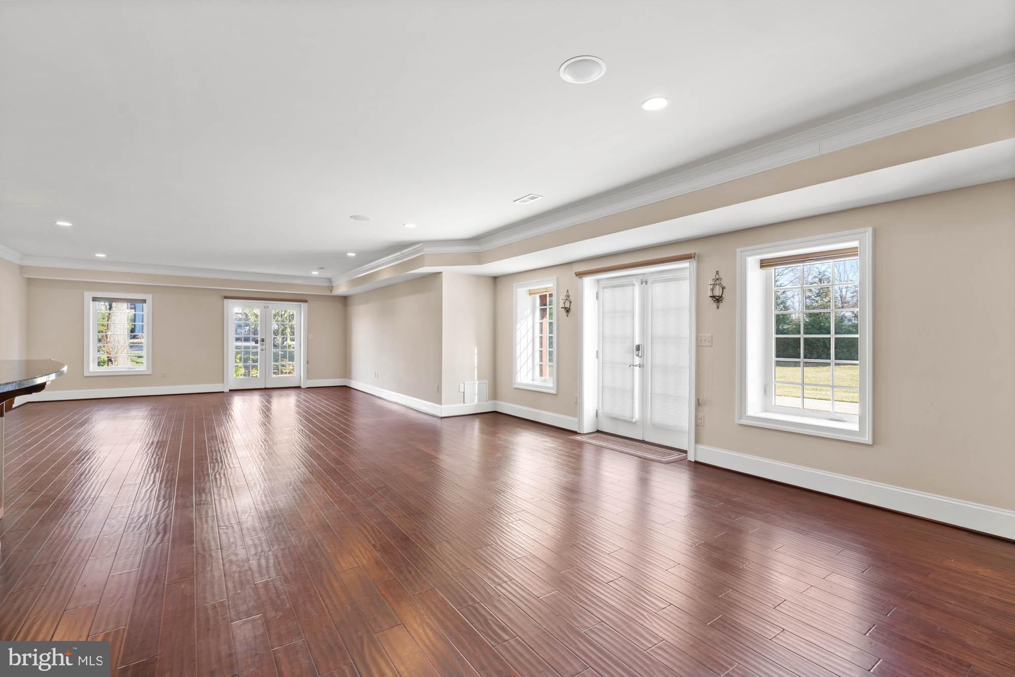 WORTHINGTON VALLEY - Residential