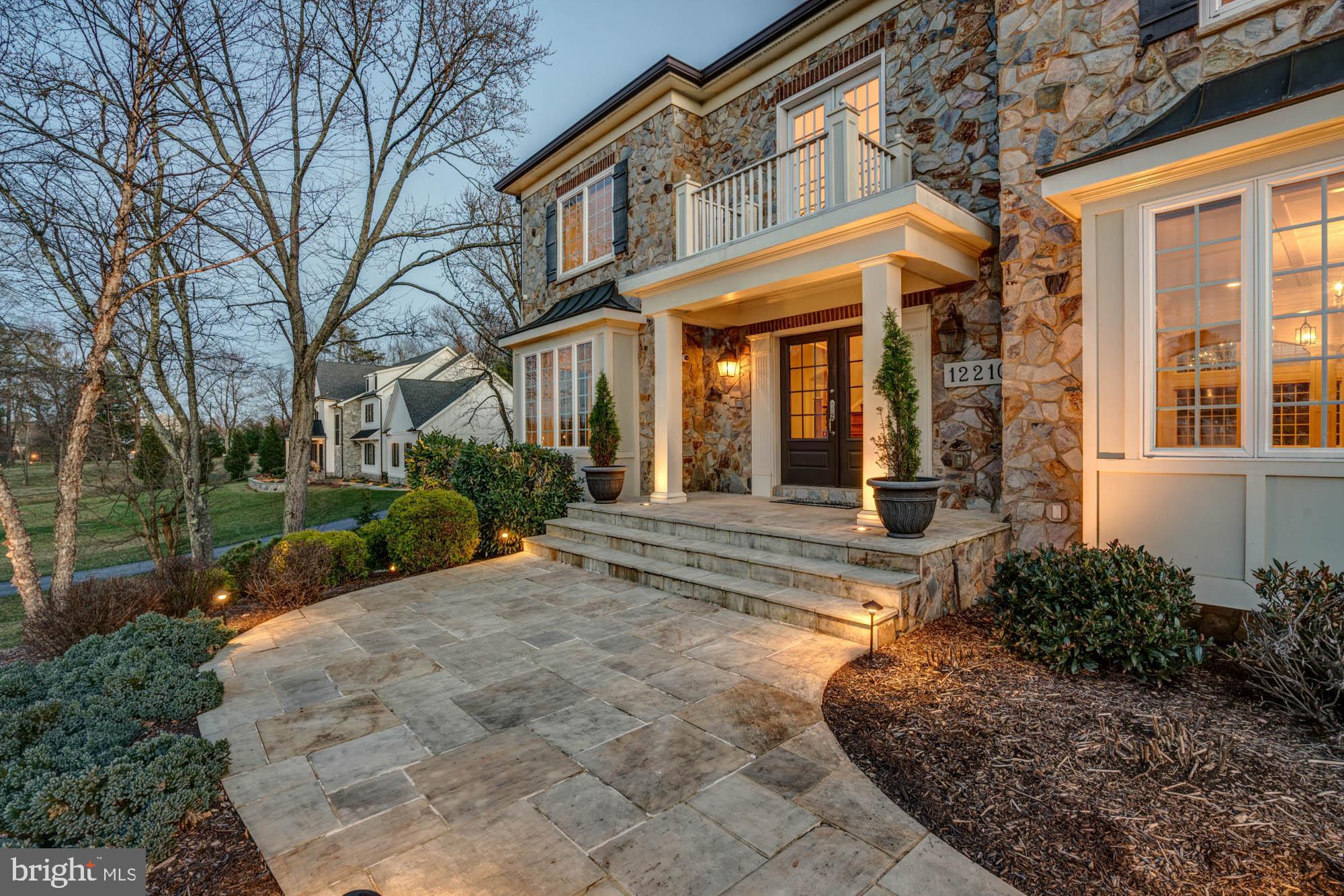 12210 WORTHINGTON